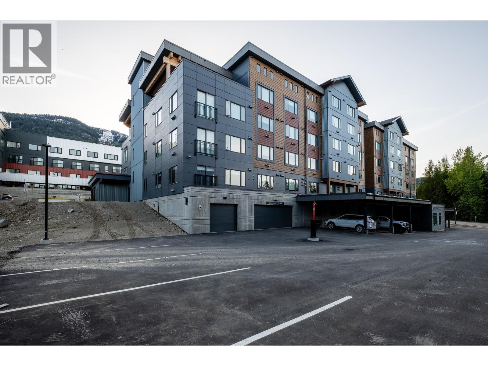 4280 Red Mountain Road Unit# 208, Rossland, British Columbia  V0G 1Y0 - Photo 9 - 10351408