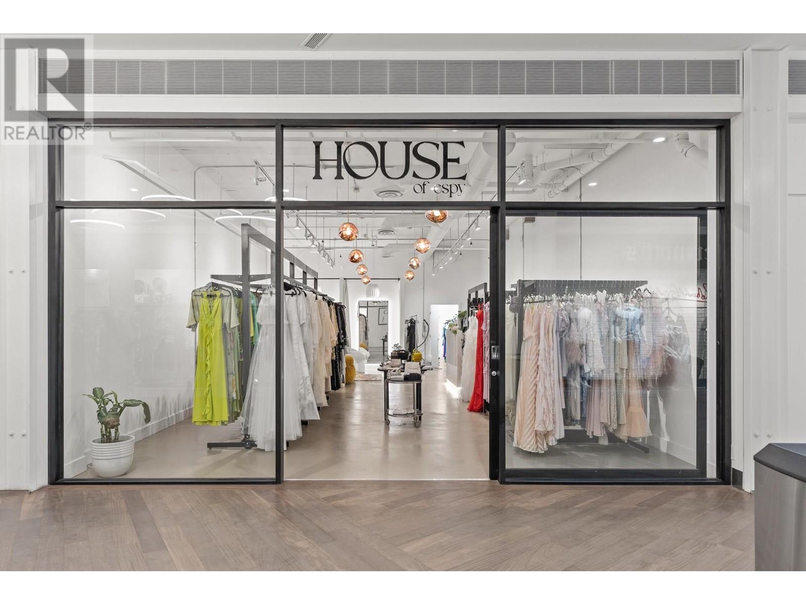 565 Bernard Avenue Unit# 13, Kelowna, British Columbia  V1Y 8R4 - Photo 1 - 10351722