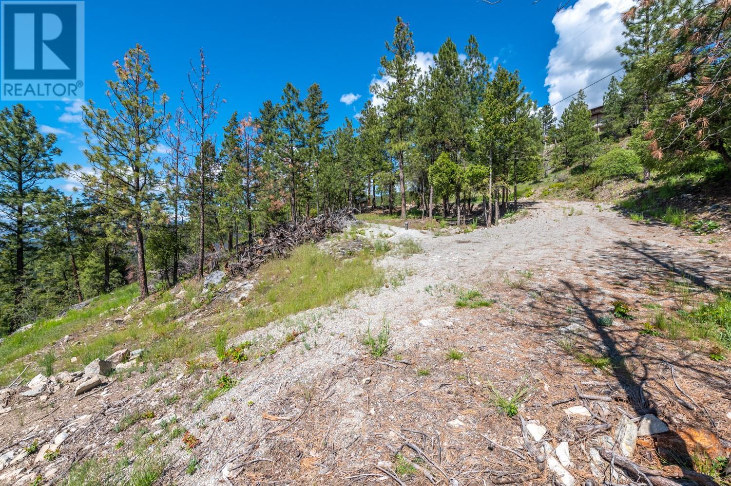 110 Vista Place, Penticton, British Columbia  V2A 8T4 - Photo 12 - 10351879