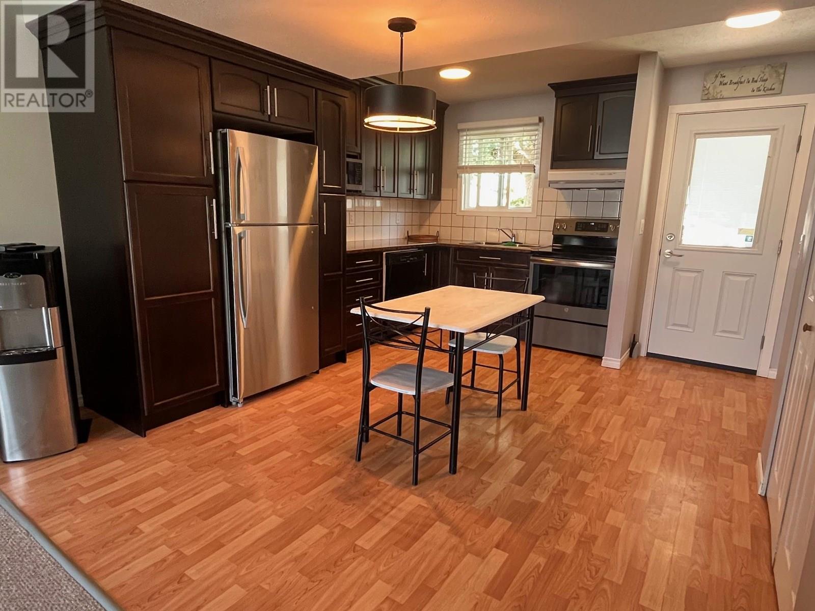2250 Baskin Street Unit# 48, Penticton, British Columbia  V2A 8M5 - Photo 3 - 10351874