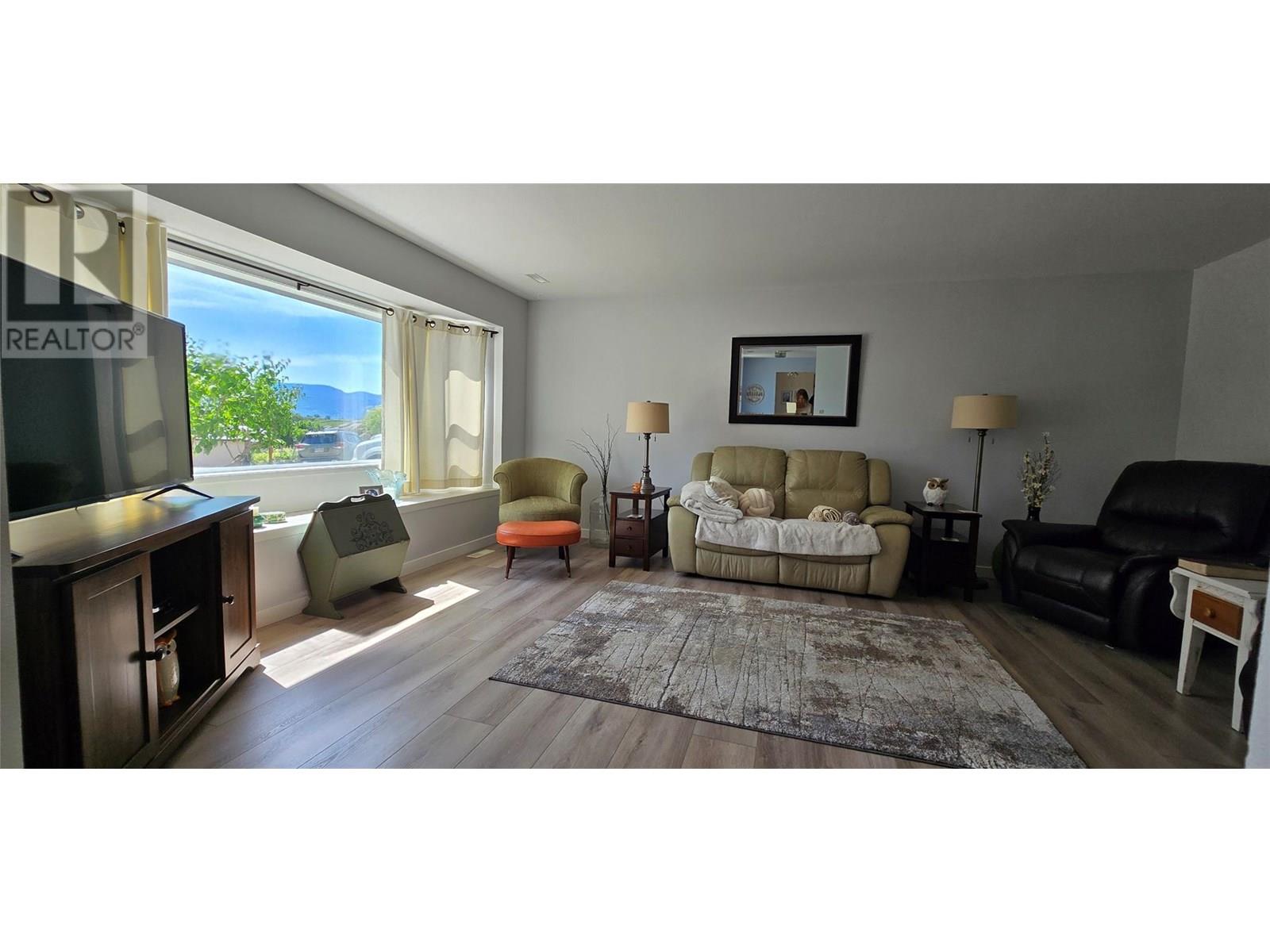 9517 62 Avenue, Osoyoos, British Columbia  V0H 1V1 - Photo 1 - 10351867