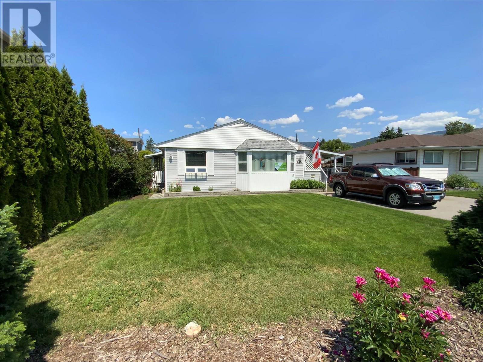449 Conklin Avenue, Penticton, British Columbia  V2A 2T3 - Photo 1 - 10351937
