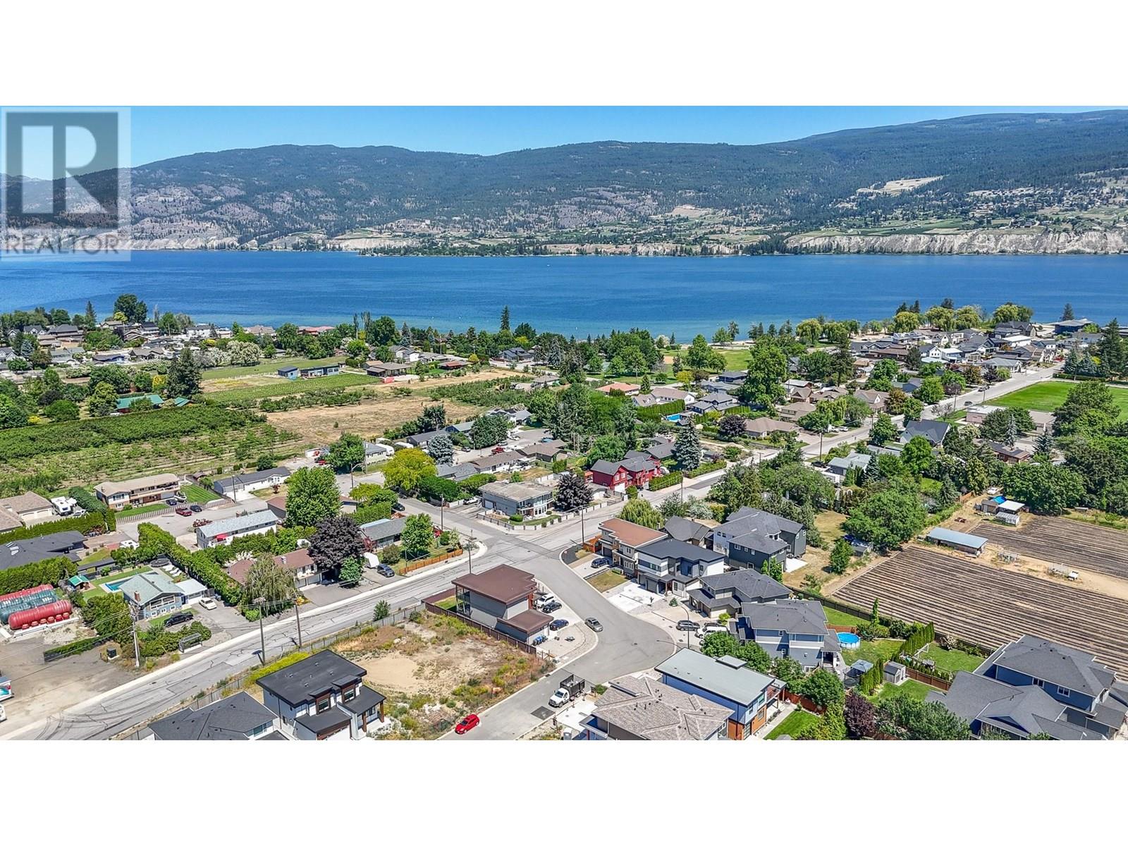 1712 Treffry Place, Summerland, British Columbia  V0H 1Z9 - Photo 7 - 10351975