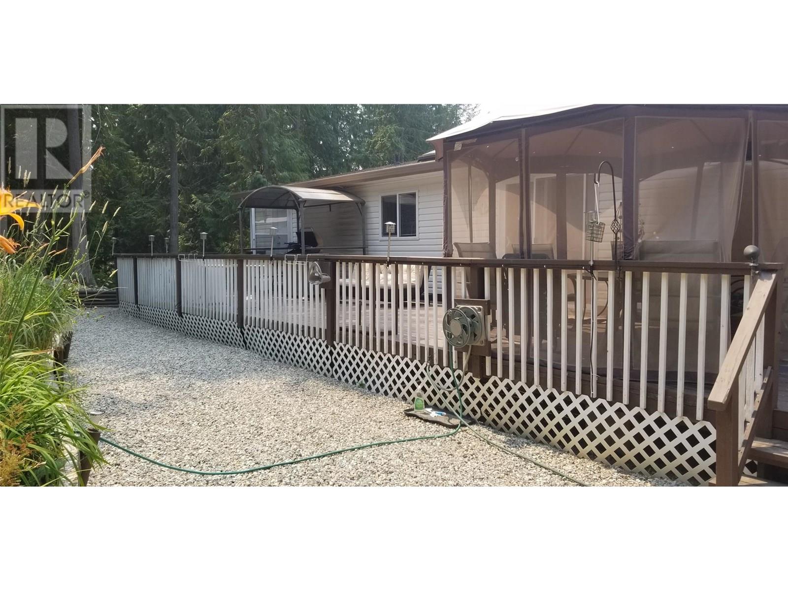 9000 Hummingbird Drive, Swansea Point, British Columbia  V0E 2K2 - Photo 20 - 10351803