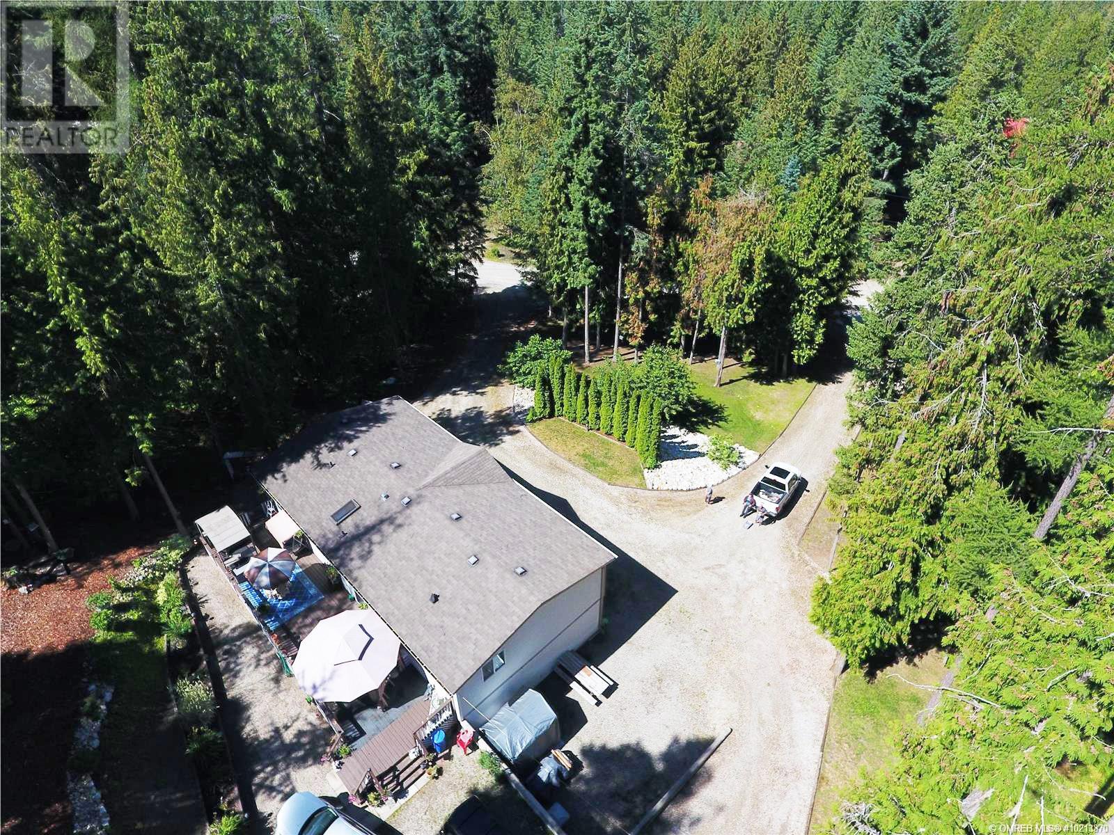 9000 Hummingbird Drive, Swansea Point, British Columbia  V0E 2K2 - Photo 25 - 10351803