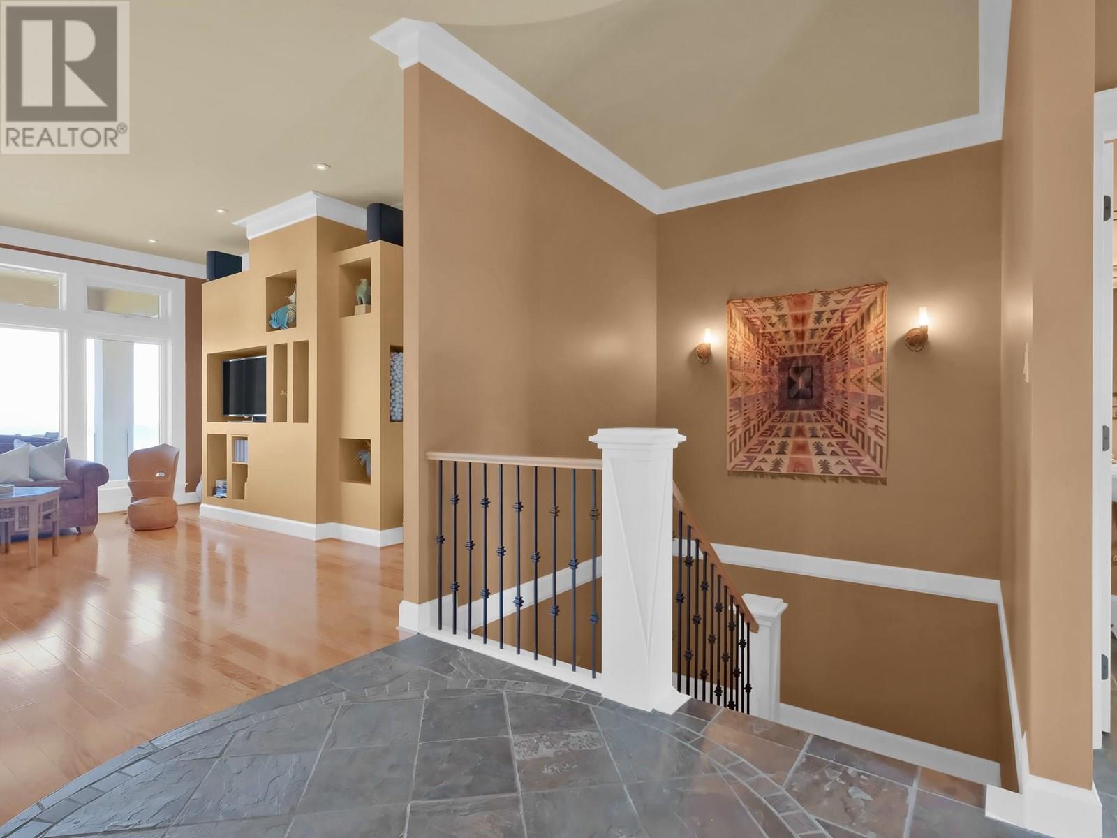 156 Vancouver Place, Penticton, British Columbia  V2A 1A7 - Photo 28 - 10351236