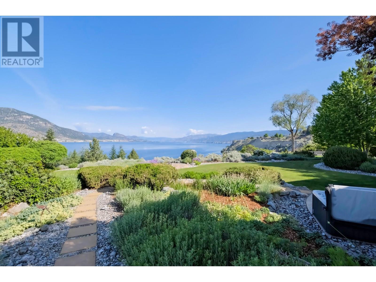 156 Vancouver Place, Penticton, British Columbia  V2A 1A7 - Photo 46 - 10351236