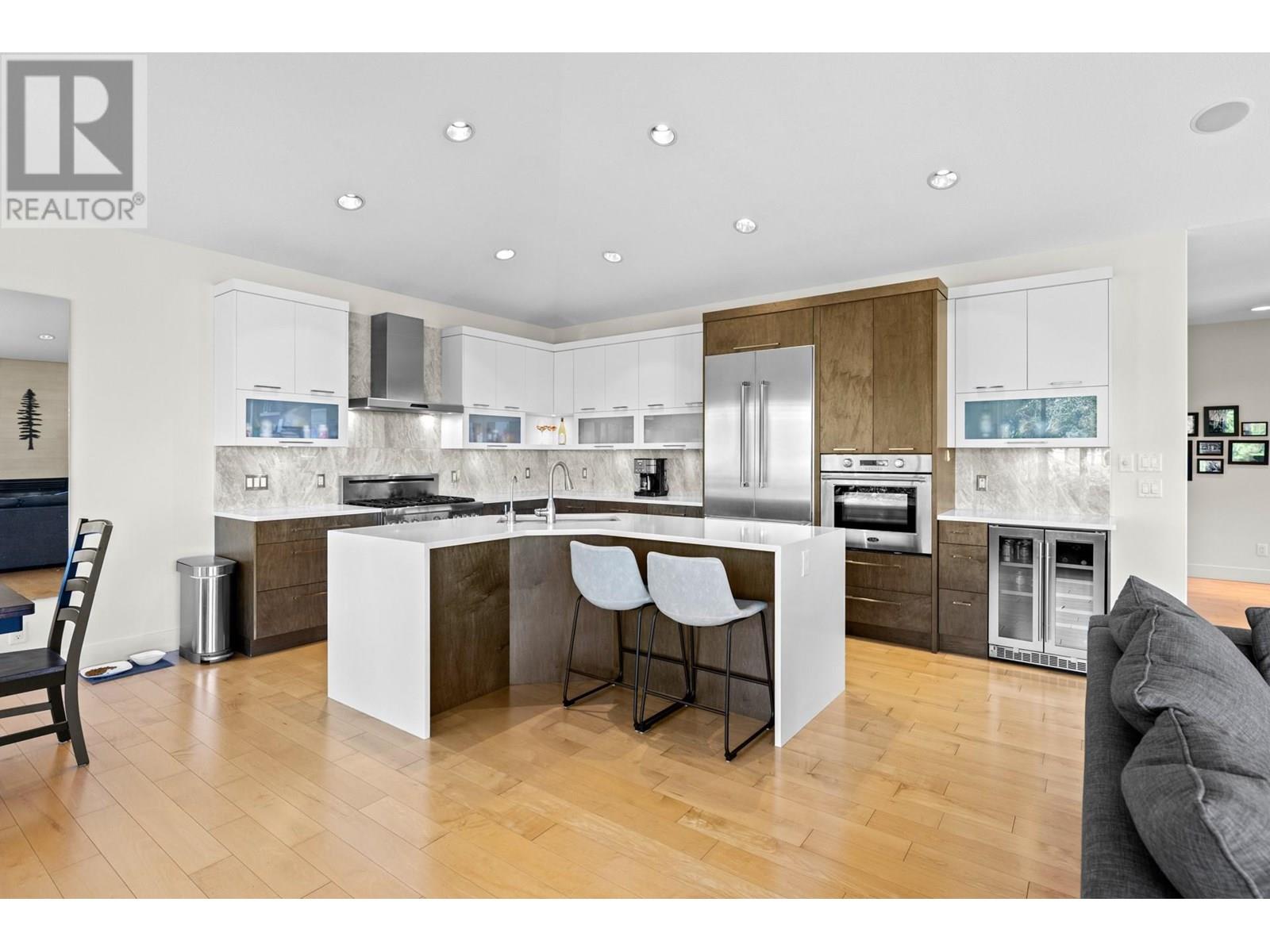 248 Magic Drive, Kelowna, British Columbia  V1V 1N2 - Photo 14 - 10351627