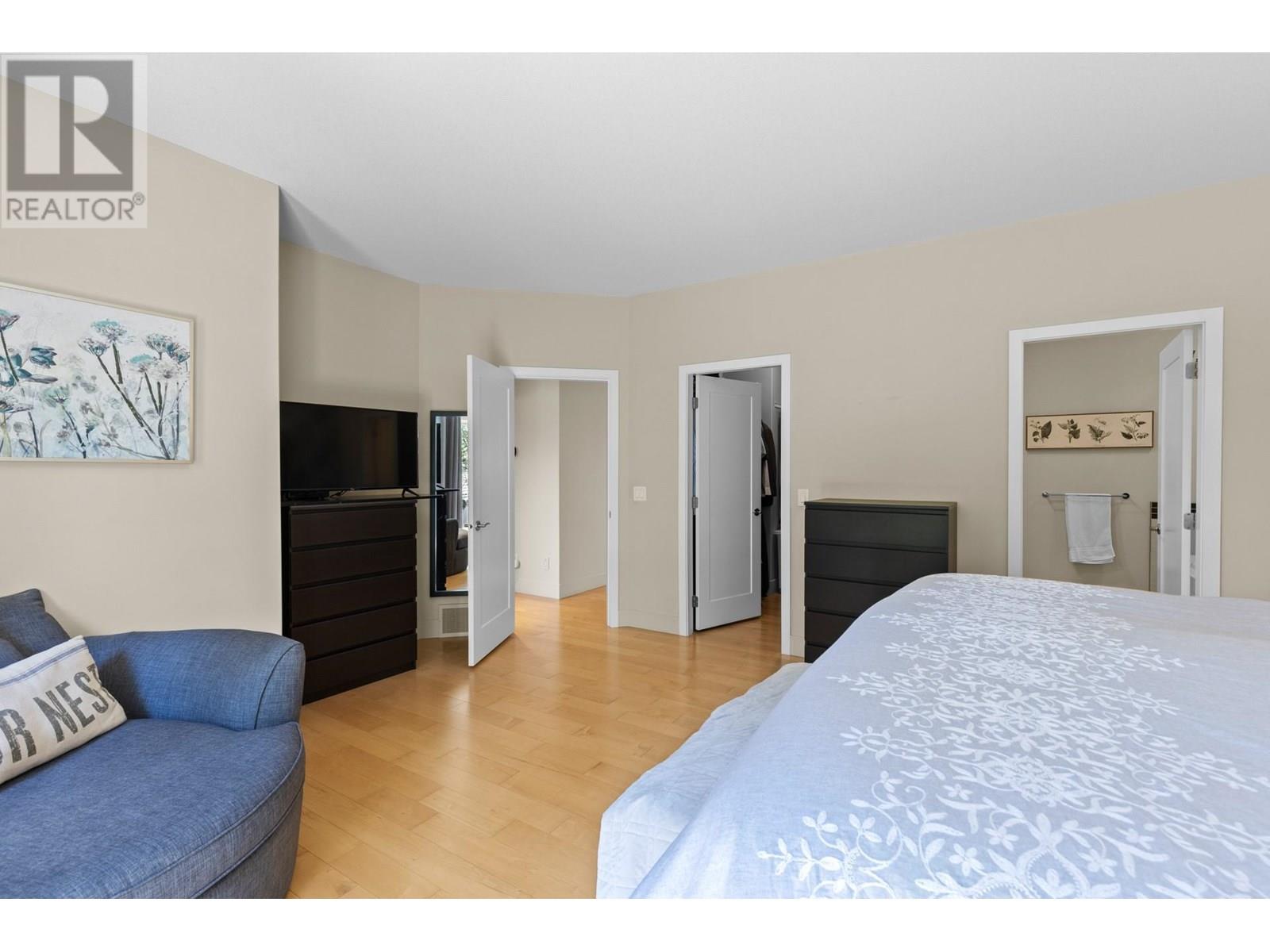 248 Magic Drive, Kelowna, British Columbia  V1V 1N2 - Photo 30 - 10351627