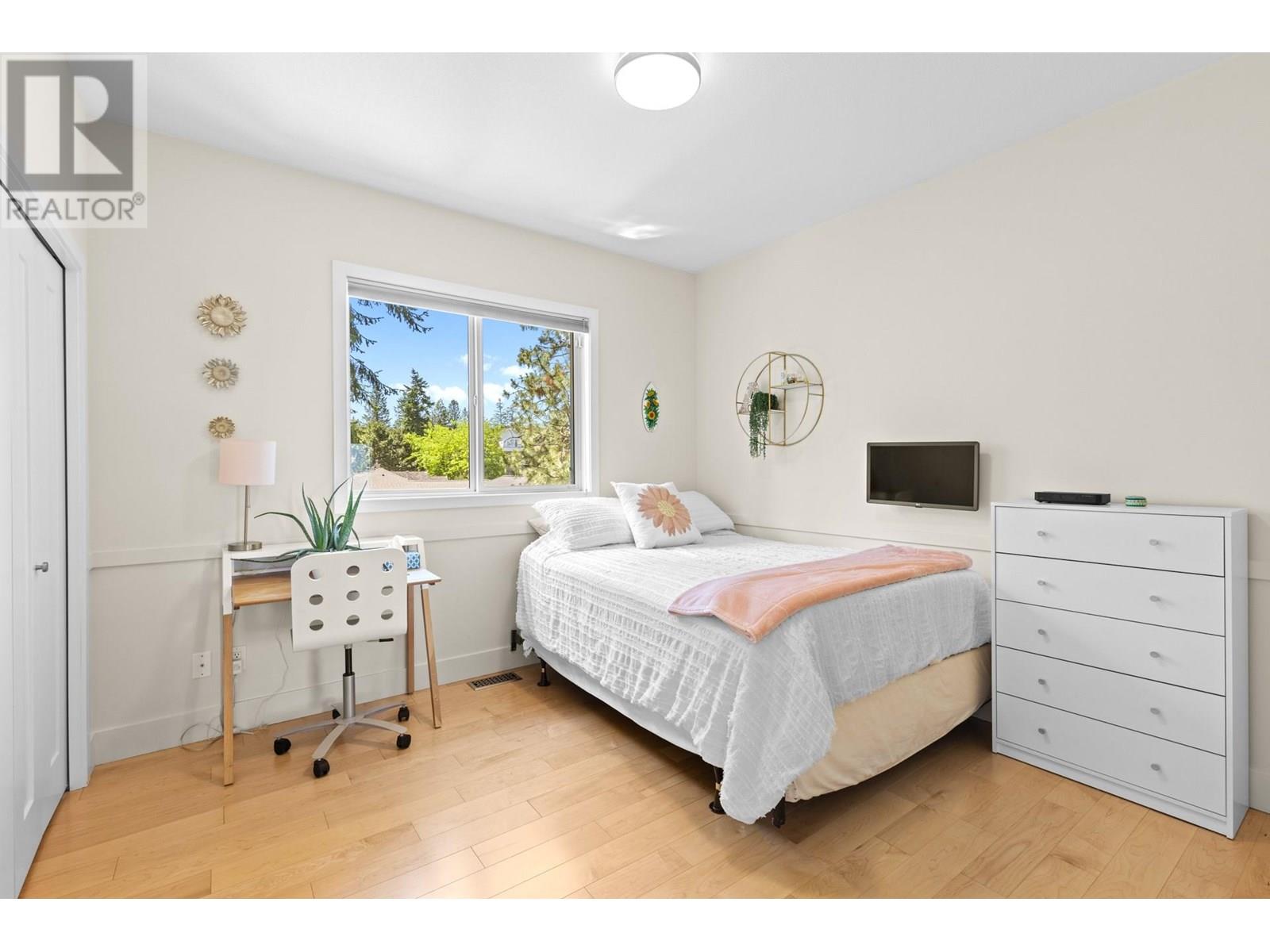 248 Magic Drive, Kelowna, British Columbia  V1V 1N2 - Photo 37 - 10351627