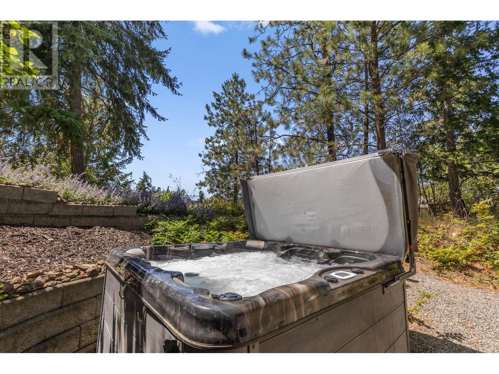 248 Magic Drive, Kelowna, British Columbia  V1V 1N2 - Photo 42 - 10351627