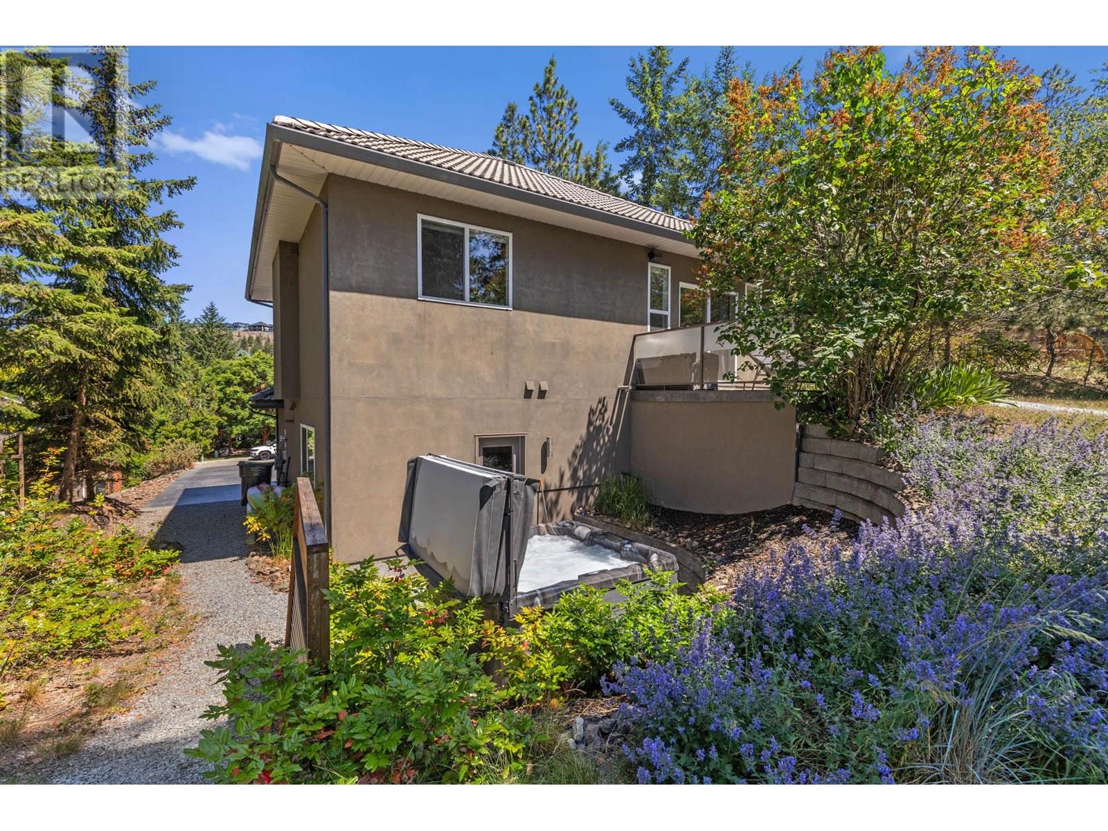248 Magic Drive, Kelowna, British Columbia  V1V 1N2 - Photo 49 - 10351627