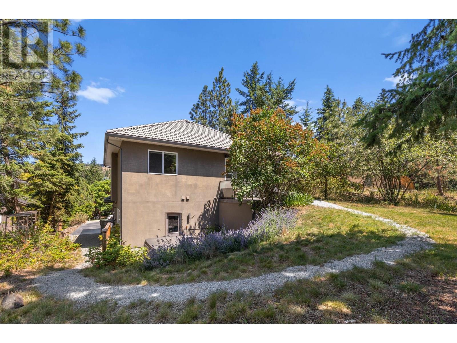 248 Magic Drive, Kelowna, British Columbia  V1V 1N2 - Photo 51 - 10351627