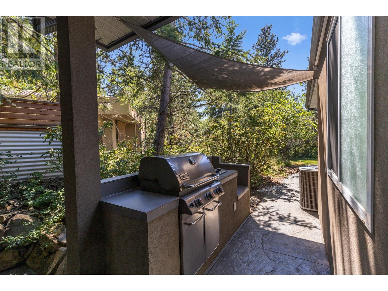 248 Magic Drive, Kelowna, British Columbia  V1V 1N2 - Photo 53 - 10351627