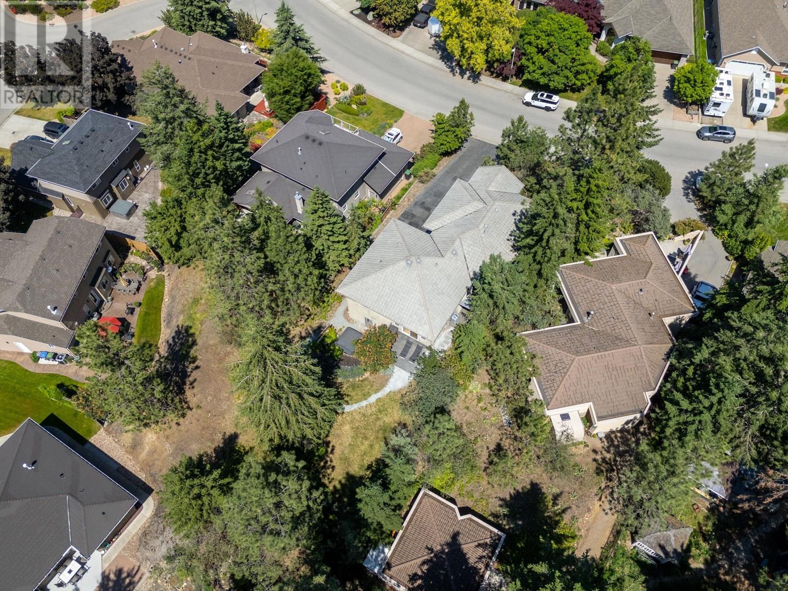 248 Magic Drive, Kelowna, British Columbia  V1V 1N2 - Photo 63 - 10351627