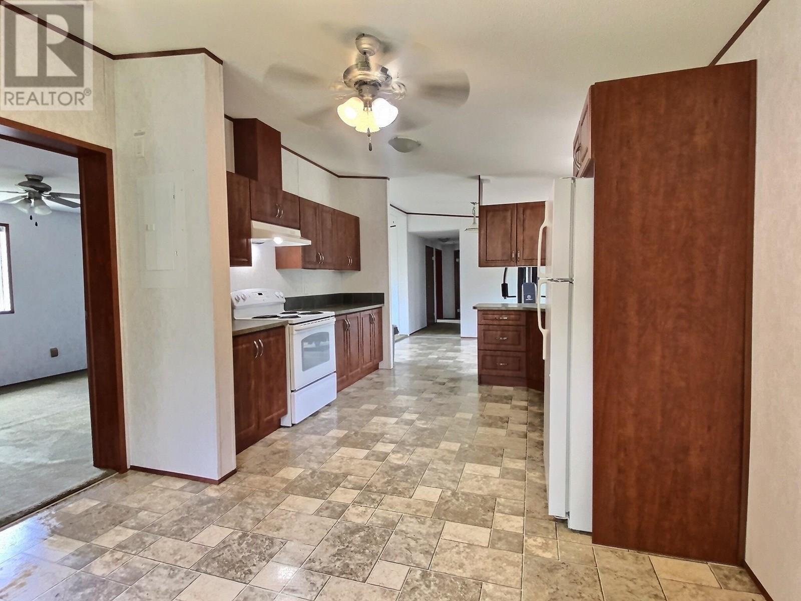 2401 Ord Road Unit# 31, Kamloops, British Columbia  V2B 7V8 - Photo 29 - 10351683