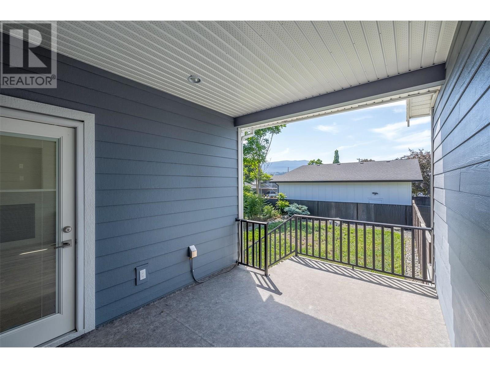 1753 Klo Road, Kelowna, British Columbia  V1W 3P3 - Photo 10 - 10351289