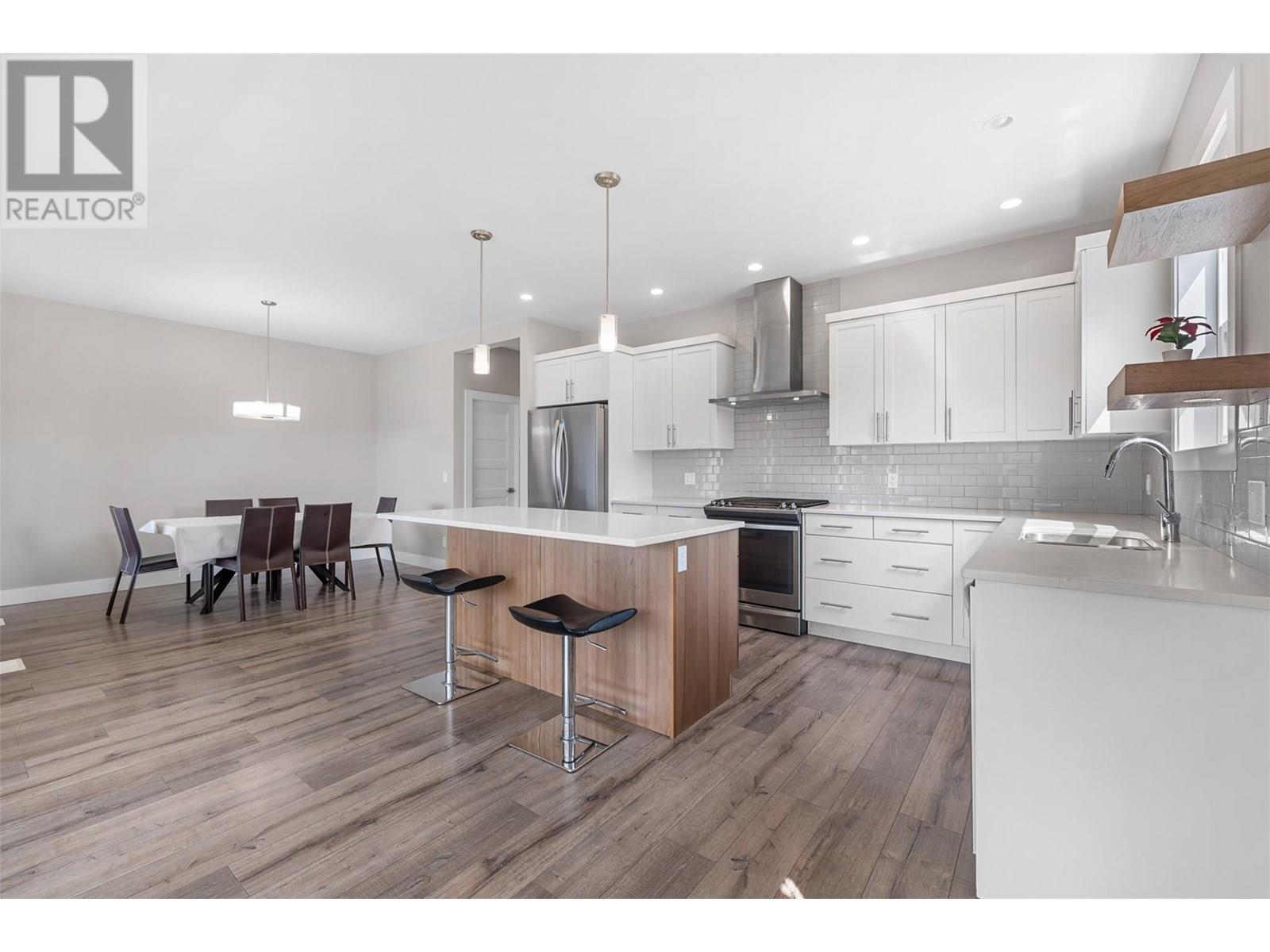 1753 Klo Road, Kelowna, British Columbia  V1W 3P3 - Photo 5 - 10351289