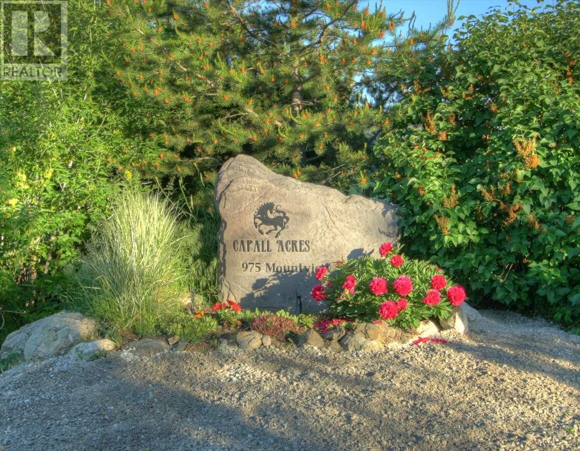 975 Mountview Road, Vernon, British Columbia  V1B 3A5 - Photo 1 - 10352031