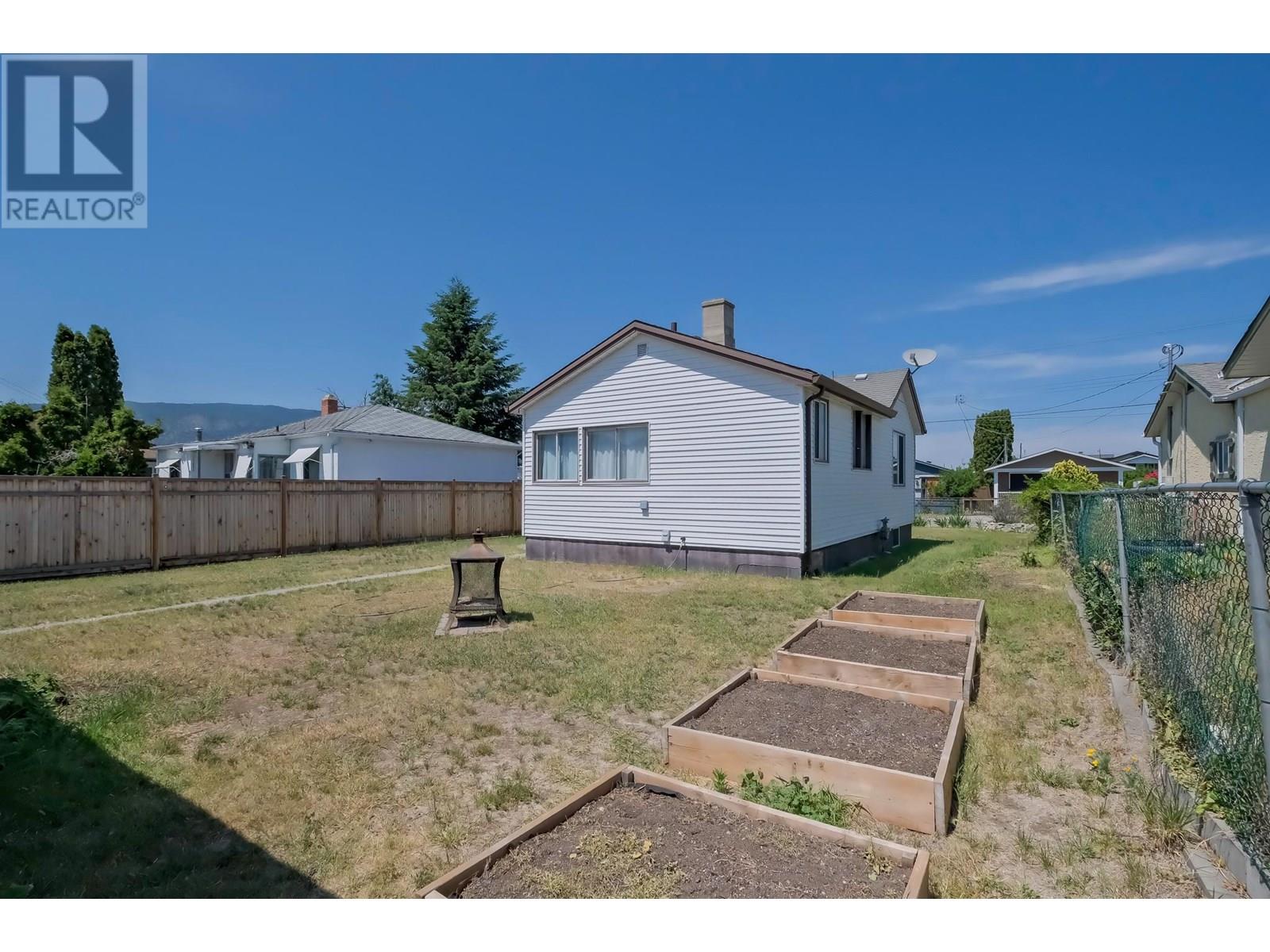 442 Edna Avenue, Penticton, British Columbia  V2A 2M2 - Photo 27 - 10352029