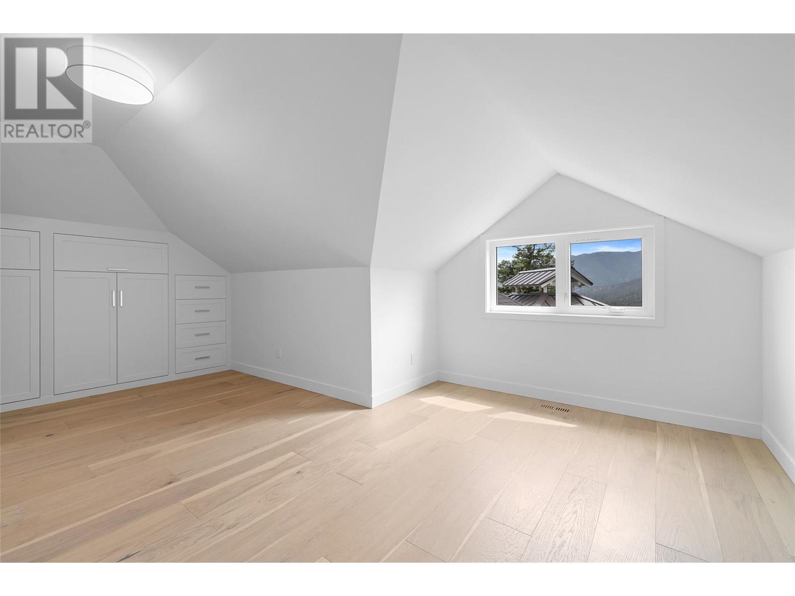 2632 Forsyth Drive, Penticton, British Columbia  V2A 8Y9 - Photo 32 - 10351310