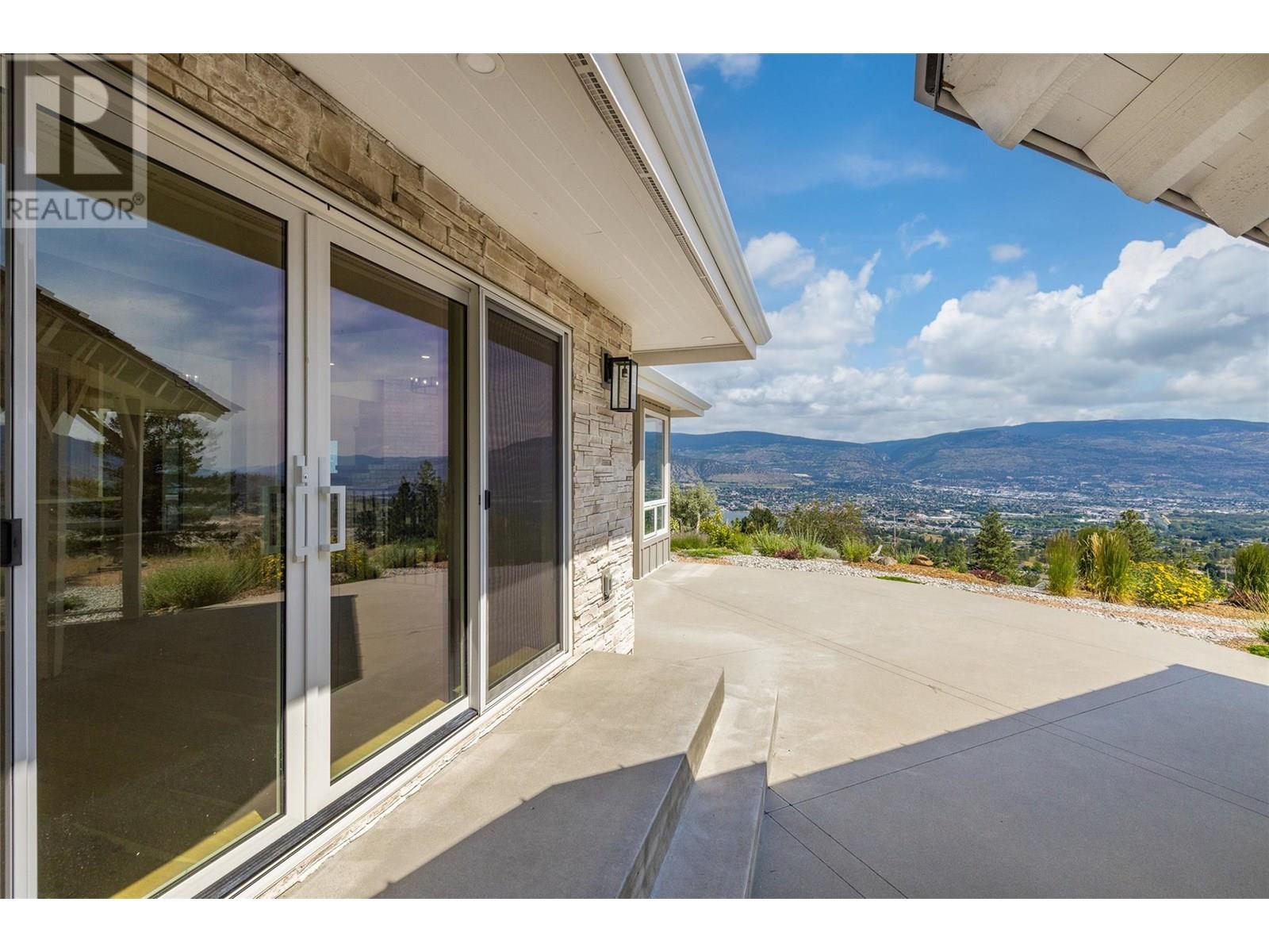 2632 Forsyth Drive, Penticton, British Columbia  V2A 8Y9 - Photo 33 - 10351310
