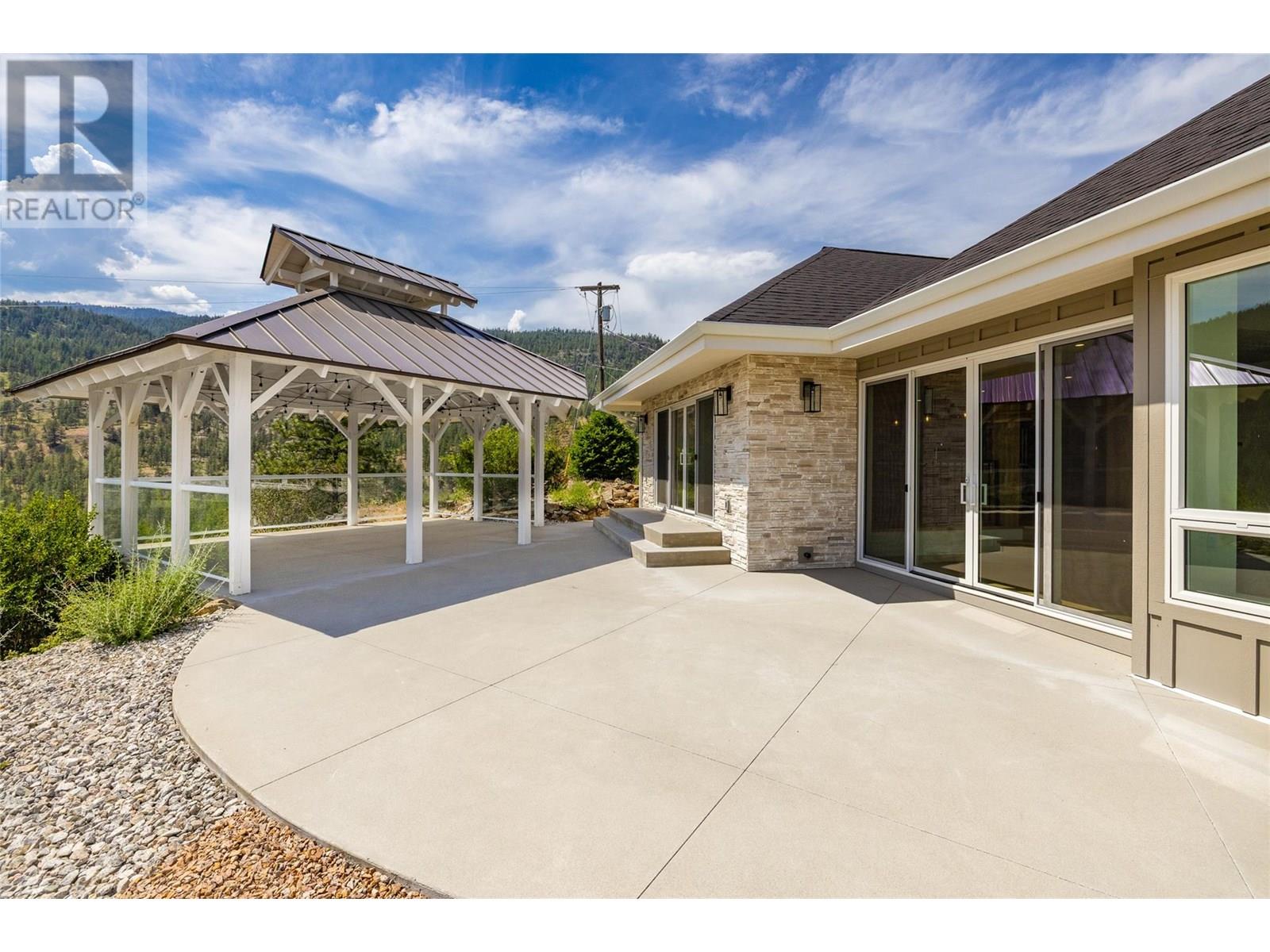 2632 Forsyth Drive, Penticton, British Columbia  V2A 8Y9 - Photo 37 - 10351310