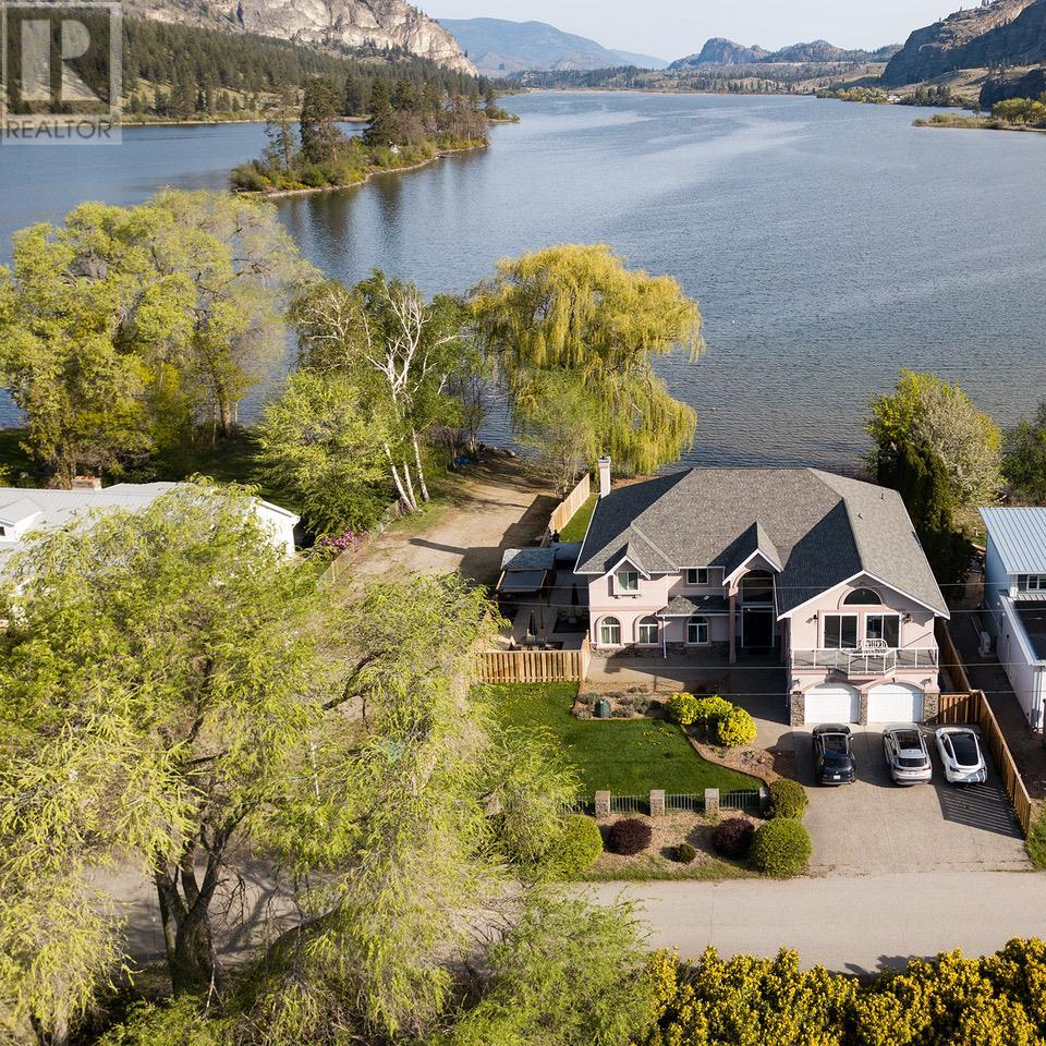 166 Sundial Road, Oliver, British Columbia  V0H 1T0 - Photo 1 - 10345554