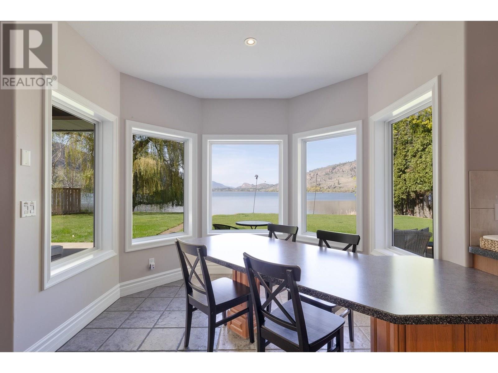 166 Sundial Road, Oliver, British Columbia  V0H 1T0 - Photo 16 - 10345554