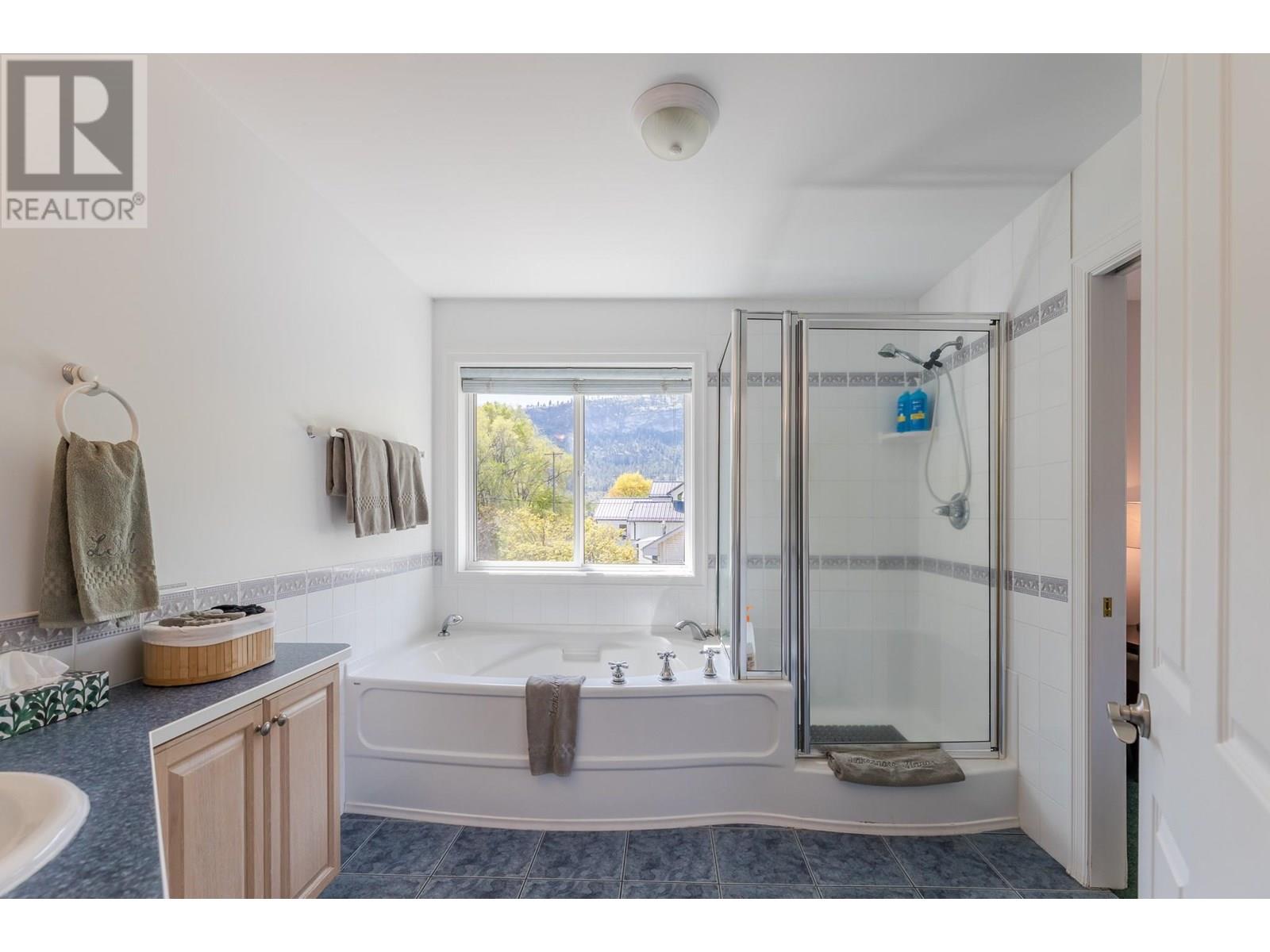 166 Sundial Road, Oliver, British Columbia  V0H 1T0 - Photo 33 - 10345554
