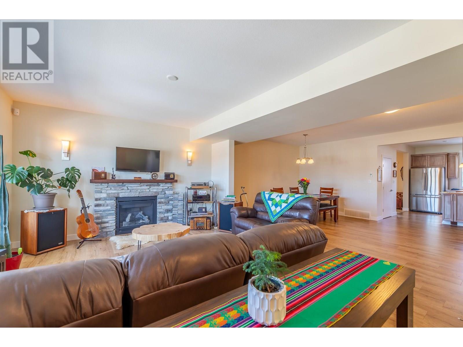 926 Holden Road, Penticton, British Columbia  V2A 9G6 - Photo 17 - 10351970