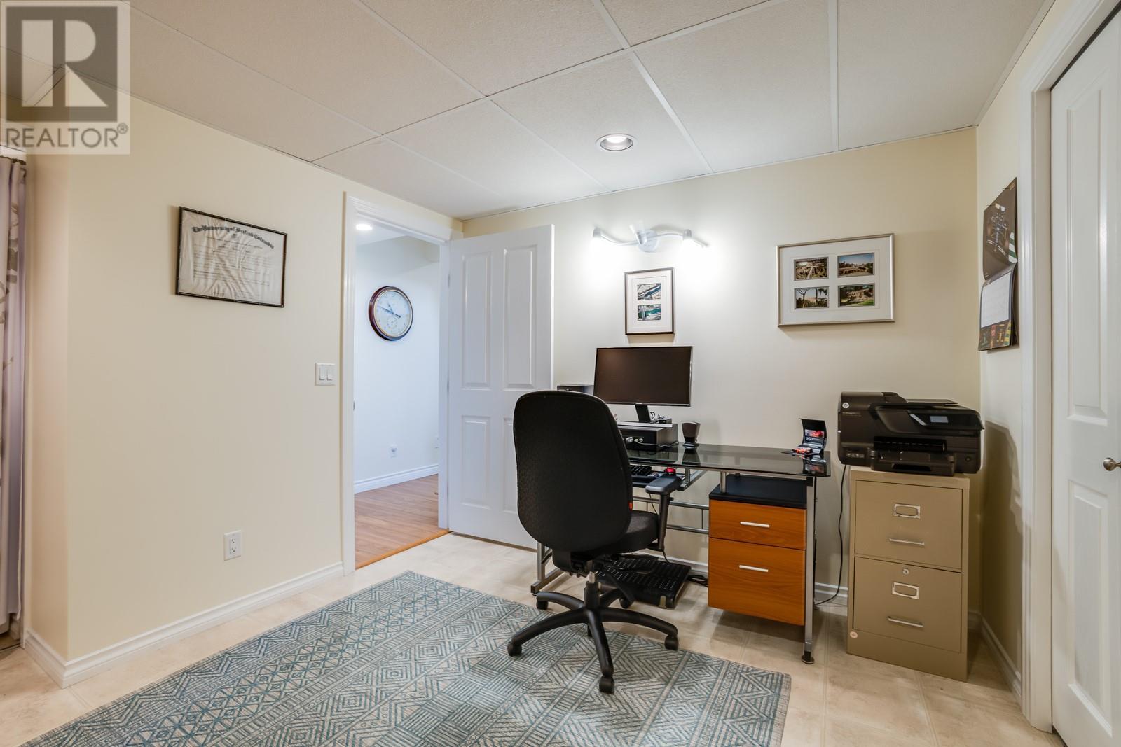 700 South Crest Drive Unit# 2, Kelowna, British Columbia  V1W 4X7 - Photo 27 - 10351545