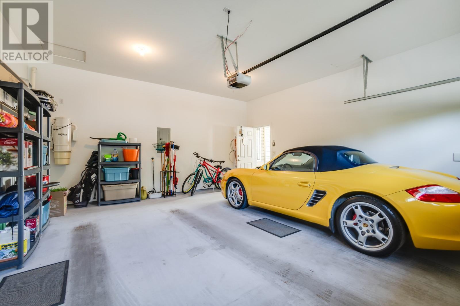 700 South Crest Drive Unit# 2, Kelowna, British Columbia  V1W 4X7 - Photo 39 - 10351545