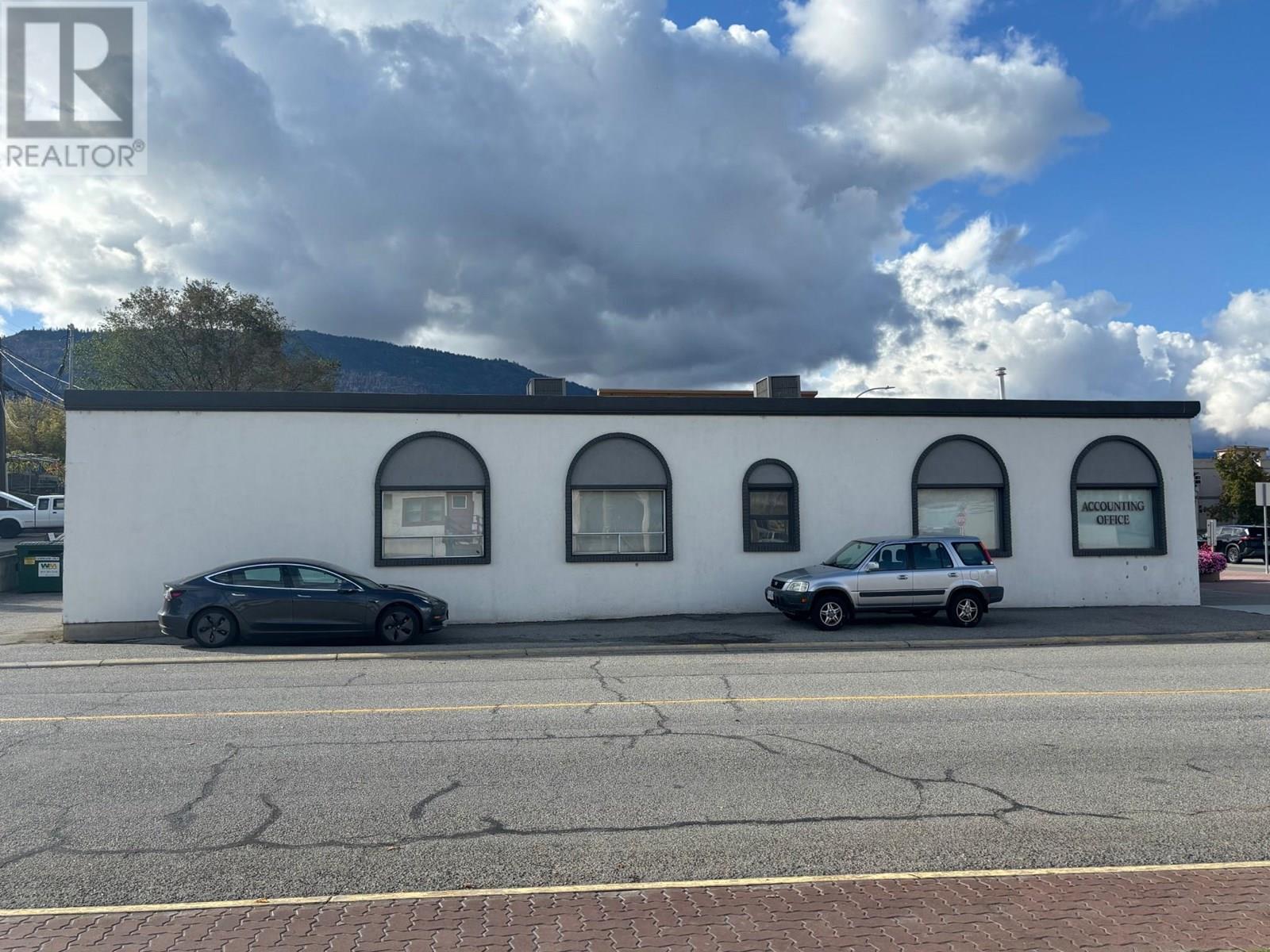 8901 Main Street, Osoyoos, British Columbia  V0H 1V7 - Photo 3 - 10351735