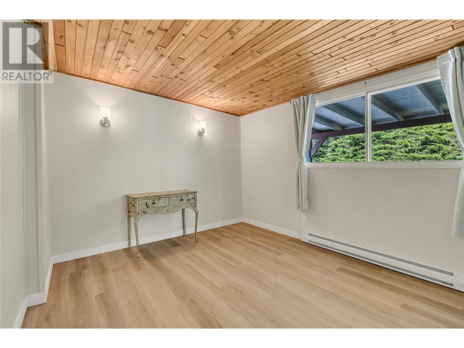 1701 Penticton Avenue Unit# 305, Penticton, British Columbia  V2A 2N5 - Photo 15 - 10352078