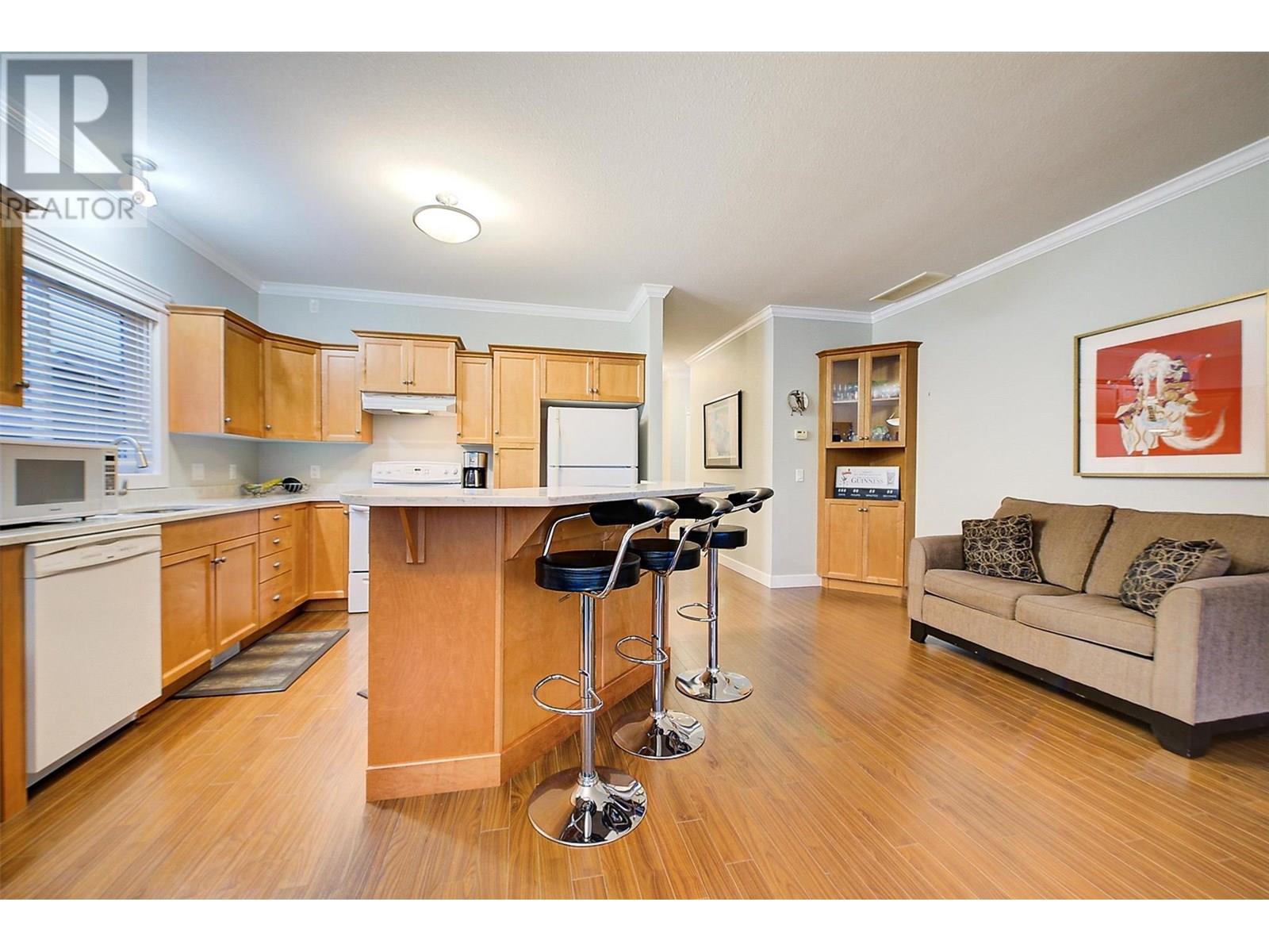 2171 Mimosa Drive, West Kelowna, British Columbia  V4T 3A5 - Photo 9 - 10352118
