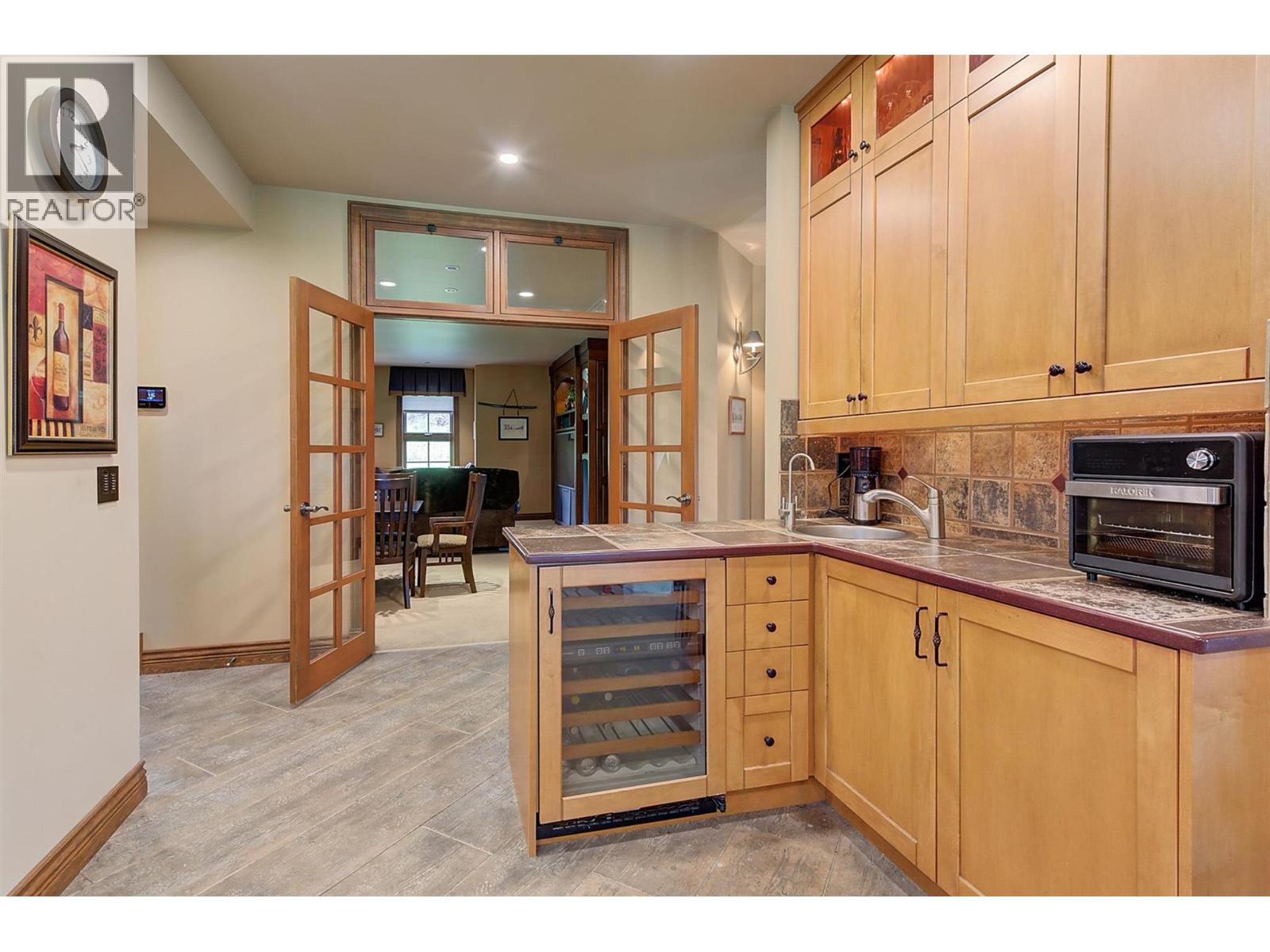 1306 Huckleberry Road, Kelowna, British Columbia  V1P 1M5 - Photo 29 - 10352116