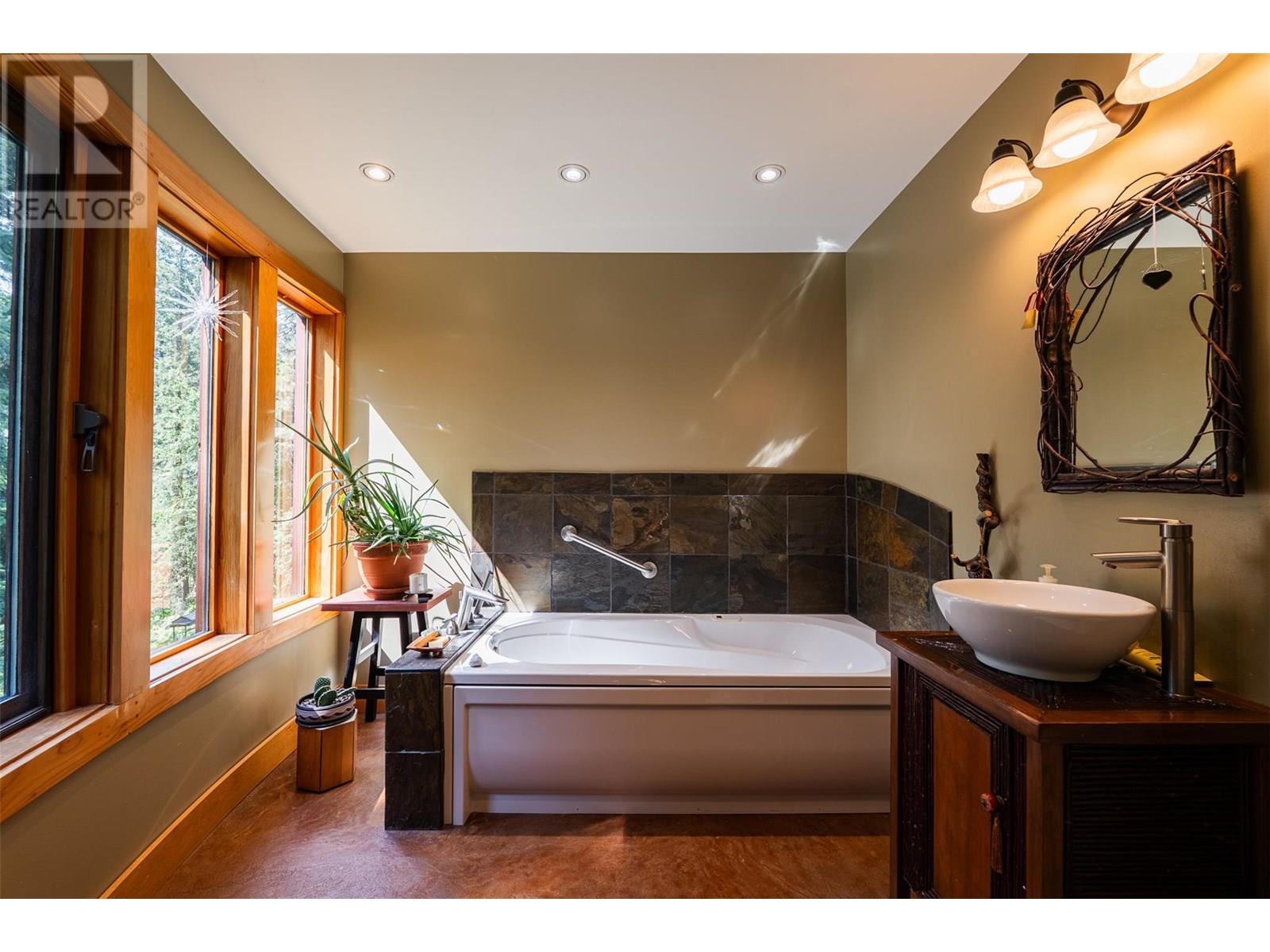4306 View Ridge Road, Nelson, British Columbia  V0G 2G3 - Photo 42 - 10352054