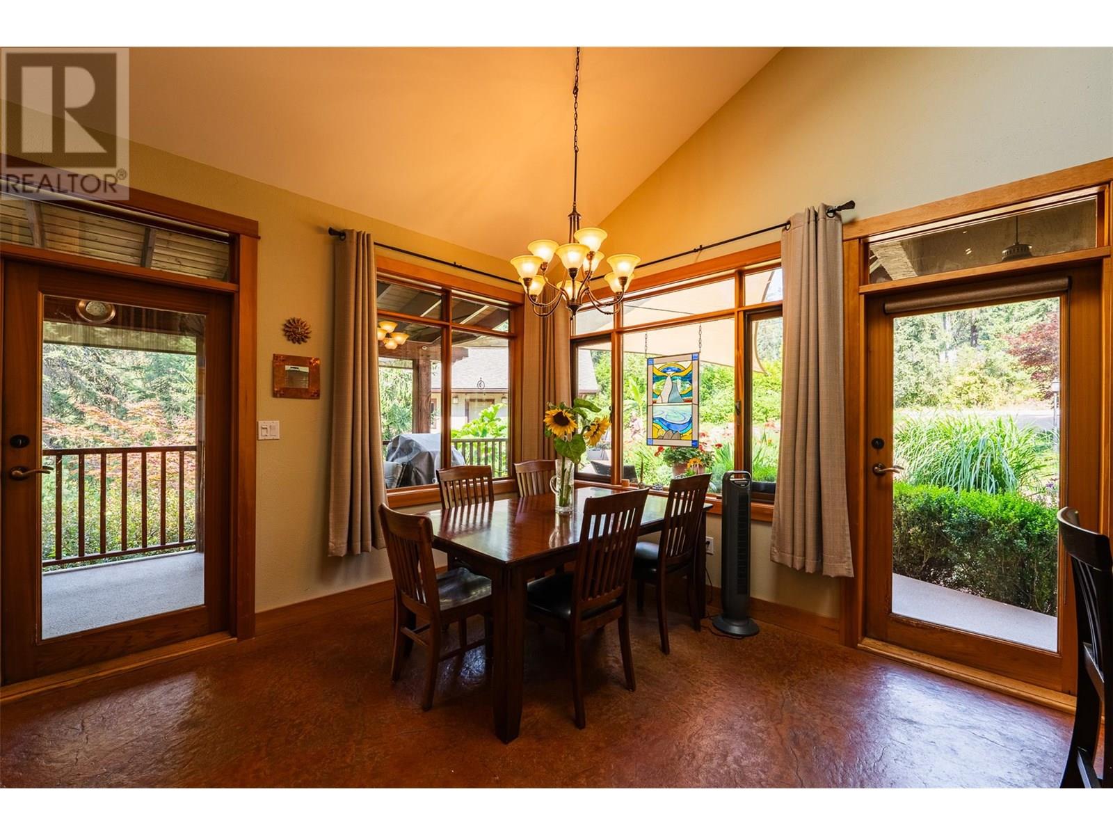 4306 View Ridge Road, Nelson, British Columbia  V0G 2G3 - Photo 6 - 10352054