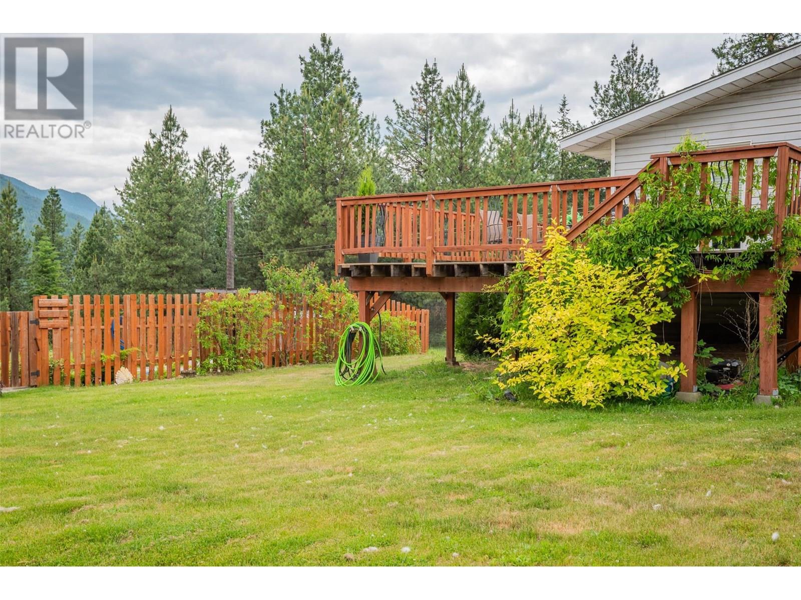 3860 Gage Road, Krestova, British Columbia  V0G 1H2 - Photo 14 - 10351553