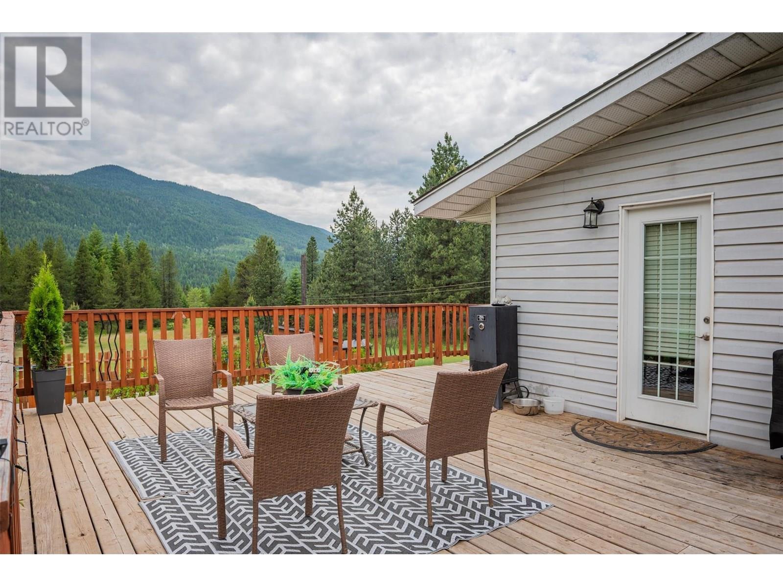 3860 Gage Road, Krestova, British Columbia  V0G 1H2 - Photo 16 - 10351553