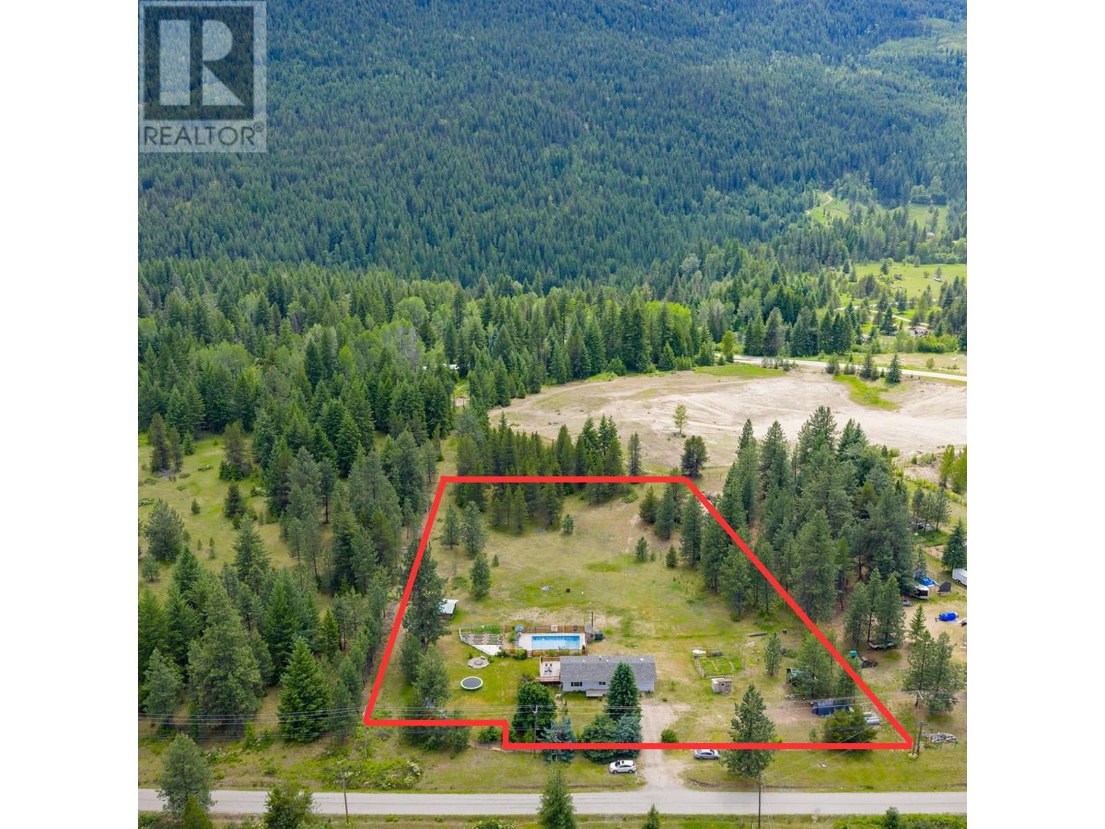 3860 Gage Road, Krestova, British Columbia  V0G 1H2 - Photo 2 - 10351553