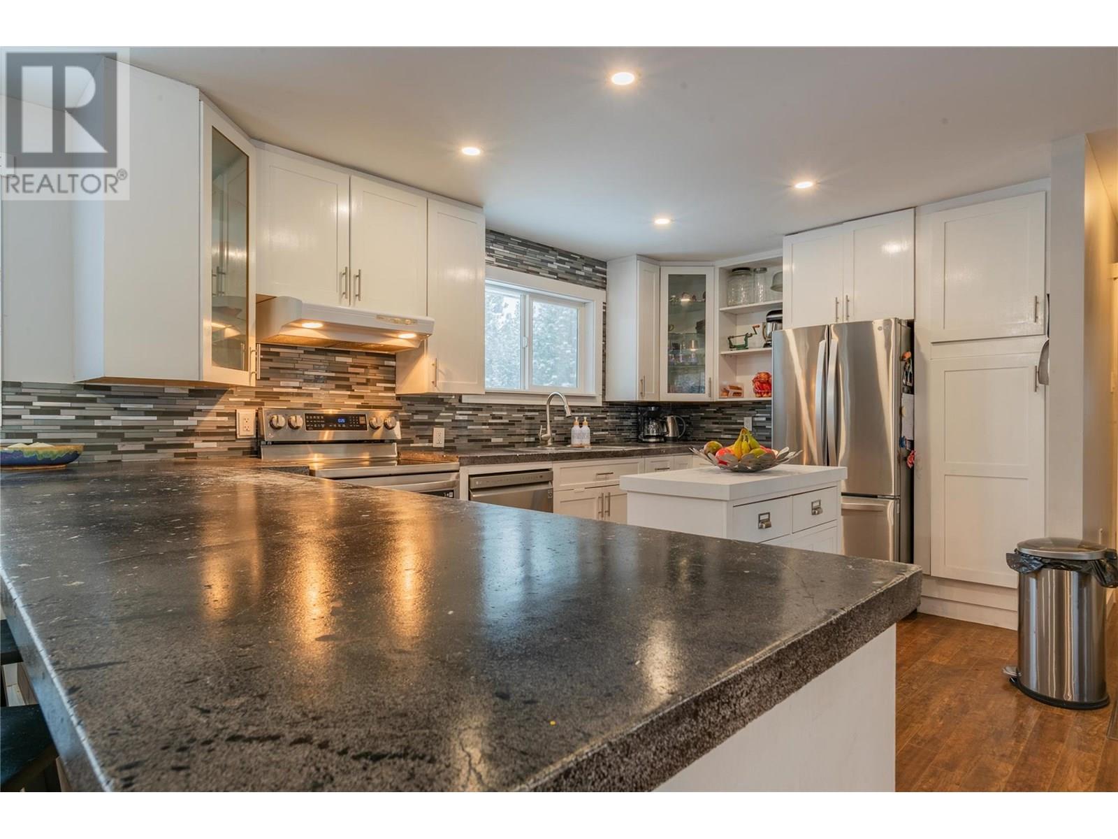 3860 Gage Road, Krestova, British Columbia  V0G 1H2 - Photo 31 - 10351553