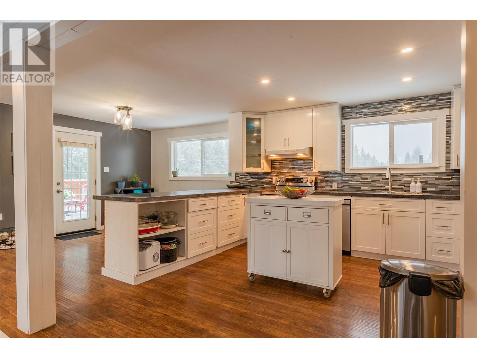 3860 Gage Road, Krestova, British Columbia  V0G 1H2 - Photo 34 - 10351553