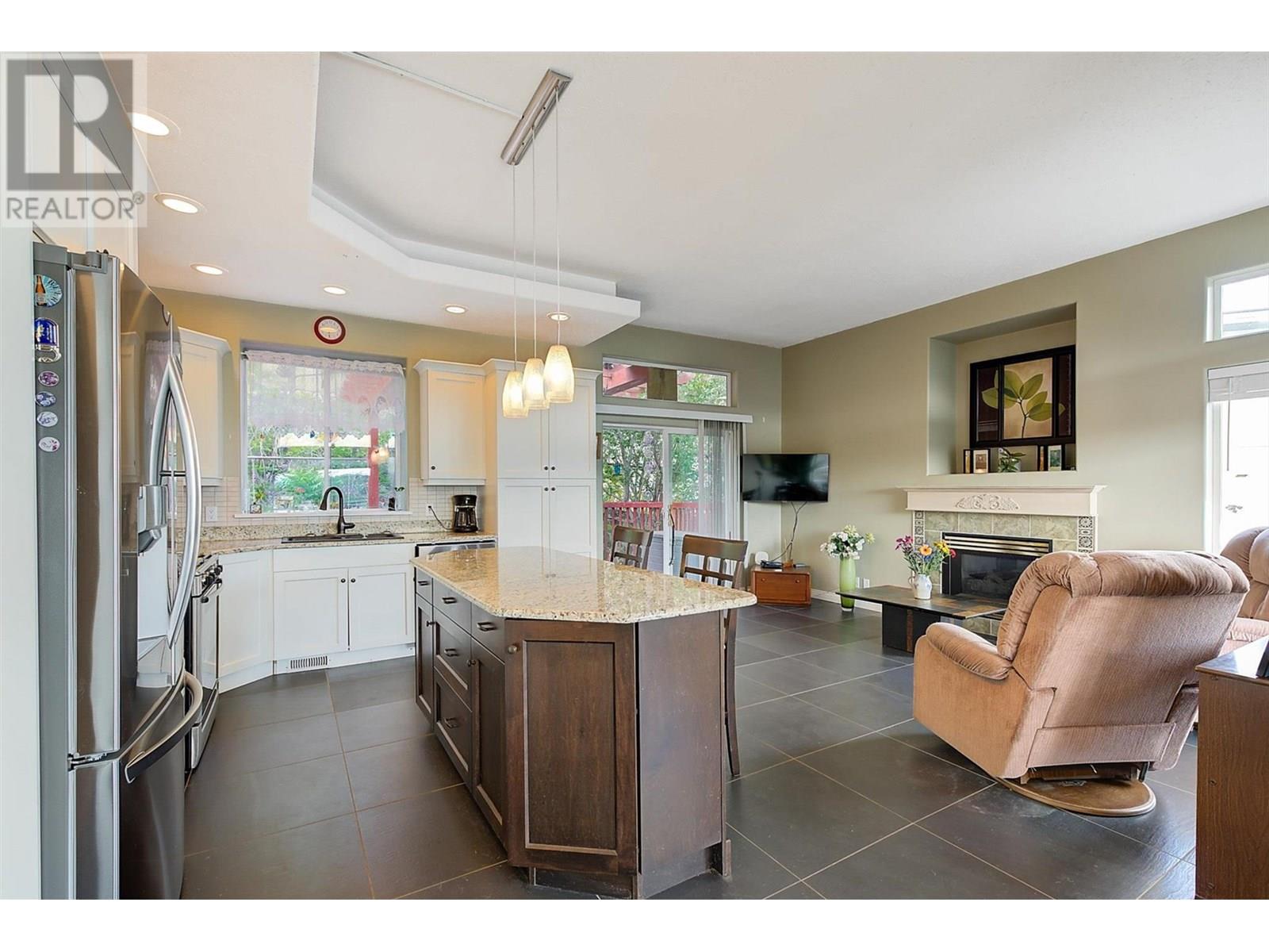 5165 Morrison Crescent, Peachland, British Columbia  V0H 1X2 - Photo 12 - 10351954