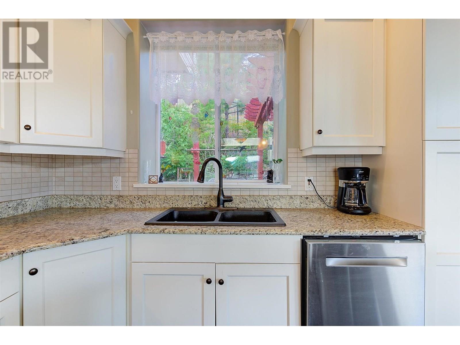 5165 Morrison Crescent, Peachland, British Columbia  V0H 1X2 - Photo 13 - 10351954