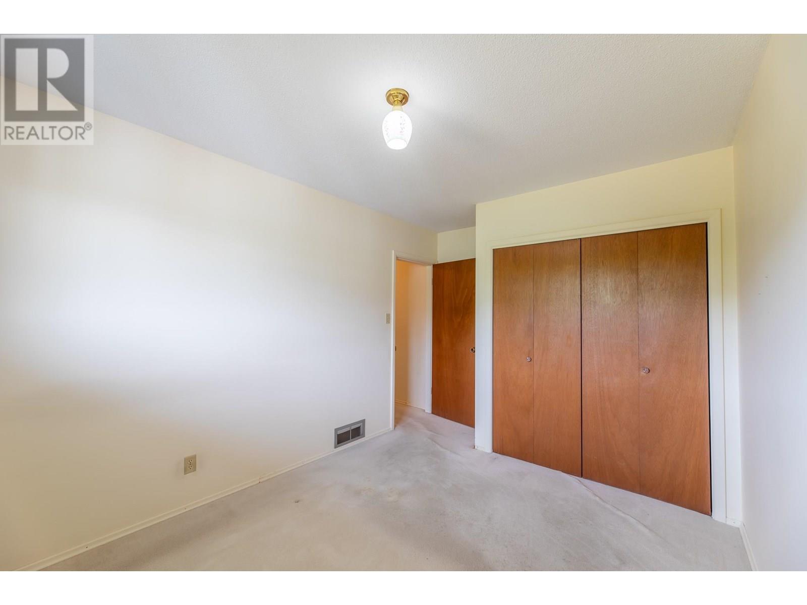 2450 Mckenzie Street, Penticton, British Columbia  V2A 6H7 - Photo 24 - 10351725