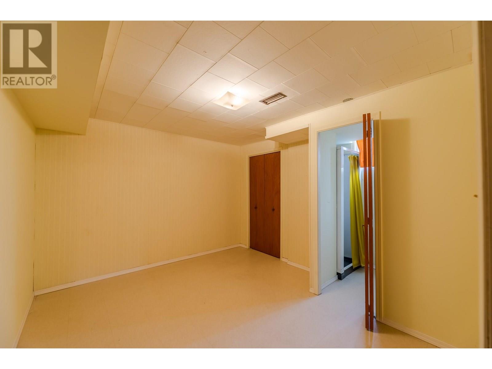 2450 Mckenzie Street, Penticton, British Columbia  V2A 6H7 - Photo 26 - 10351725