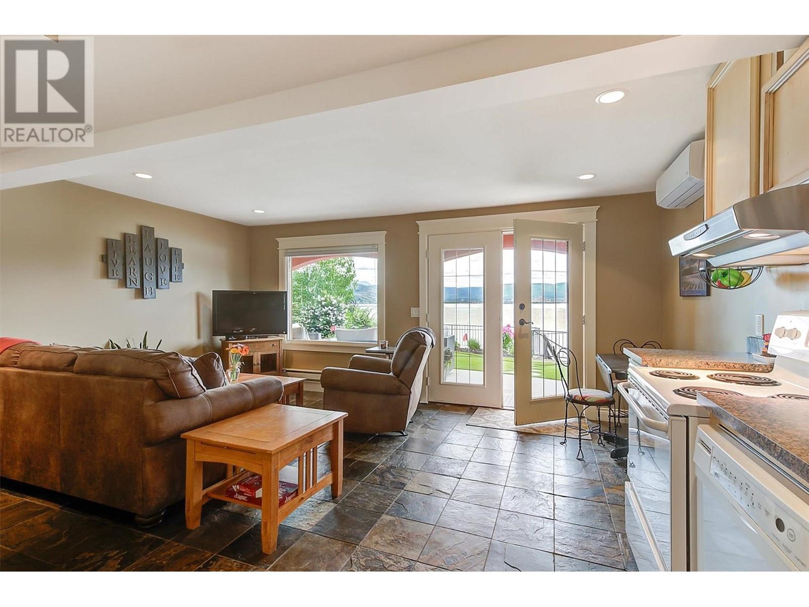 683 Westside Road S, West Kelowna, British Columbia  V1Z 3S2 - Photo 58 - 10352137