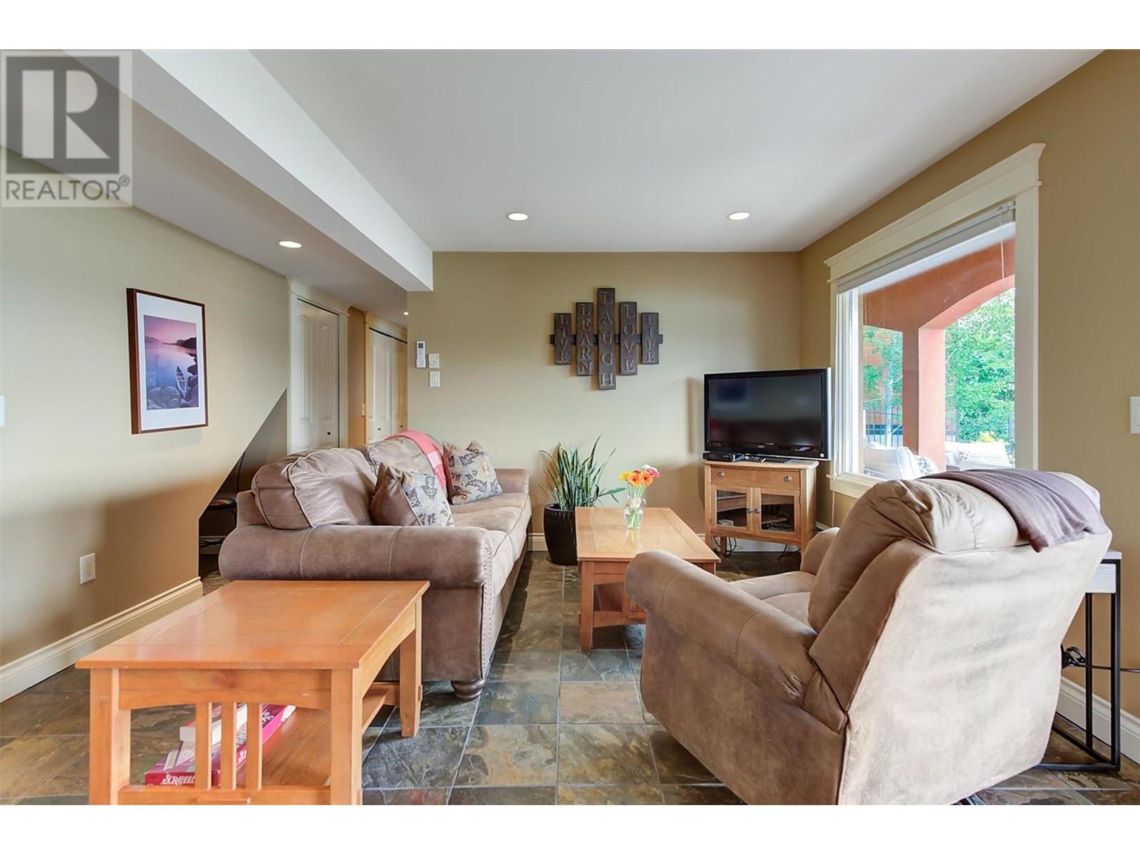683 Westside Road S, West Kelowna, British Columbia  V1Z 3S2 - Photo 59 - 10352137